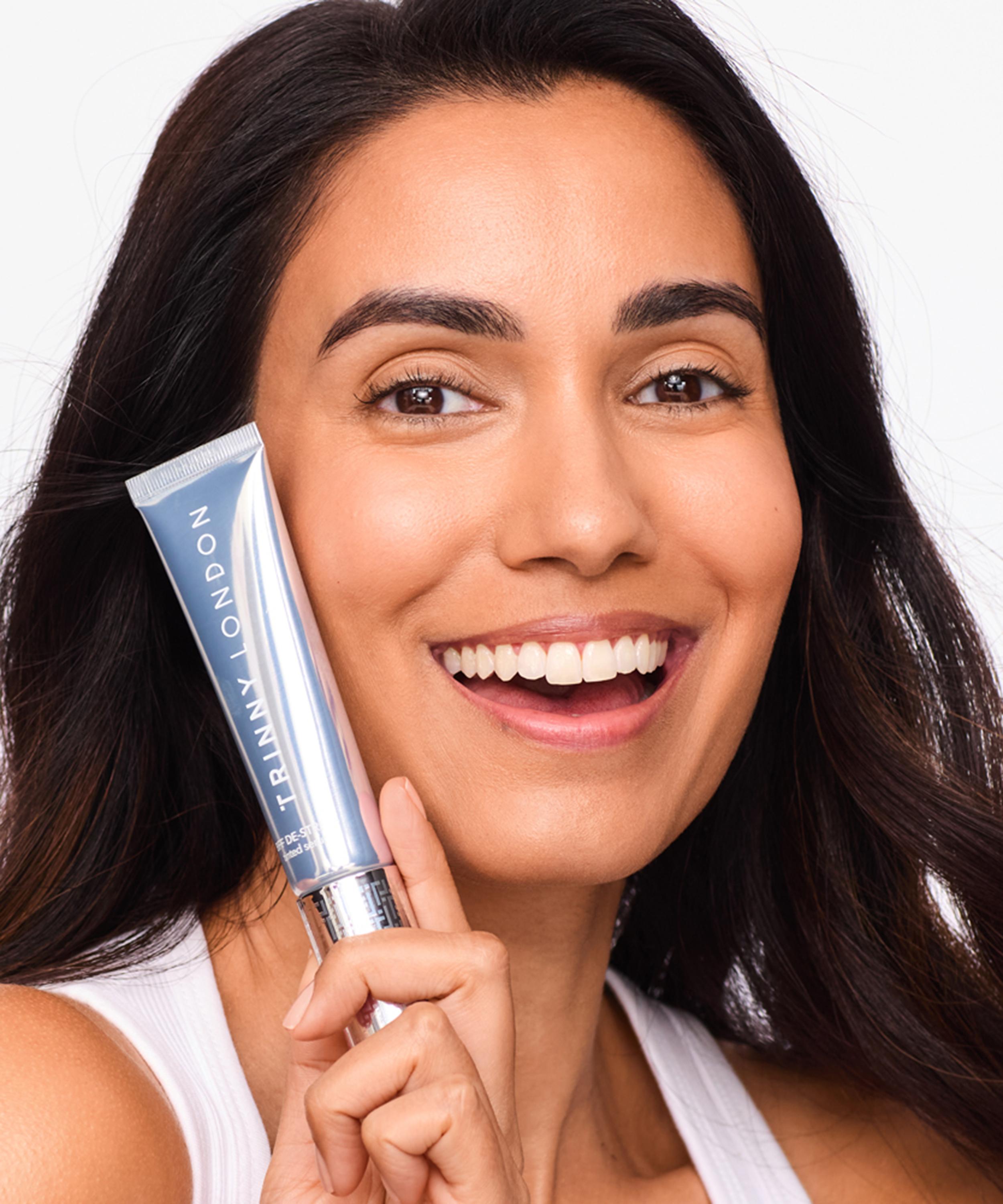 Trinny London - BFF De-Stress 30ml image number 2