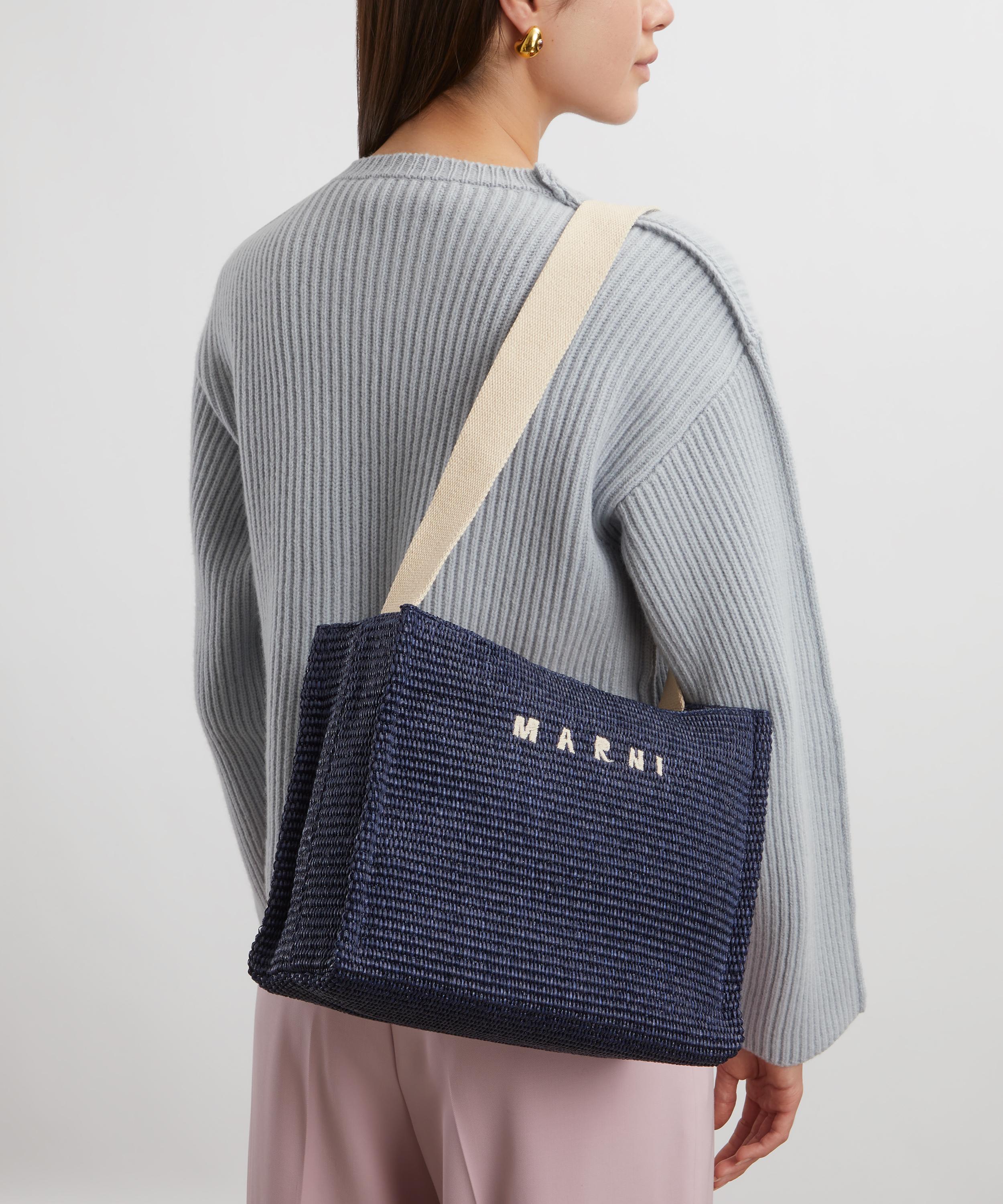 関税・送料込【MARNI】East-Westスモールトートバッグ MARNI EAST-WEST ラフィア スモールトートバッグ - トートバッグ