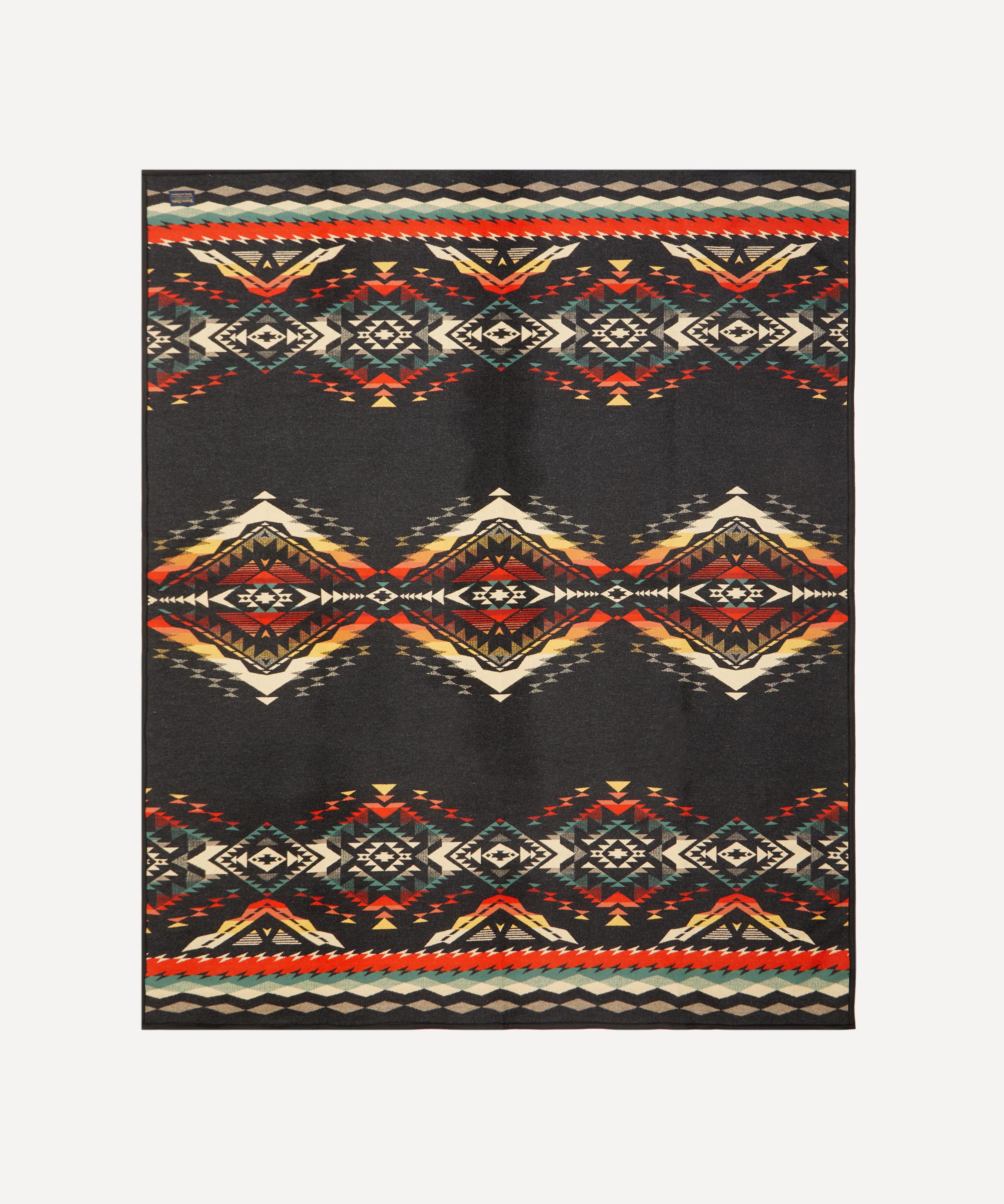 Pendleton - Unnapped Jacquard Blanket image number 0