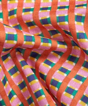 Liberty Fabrics - Grate Tana Lawn™ Cotton image number 1