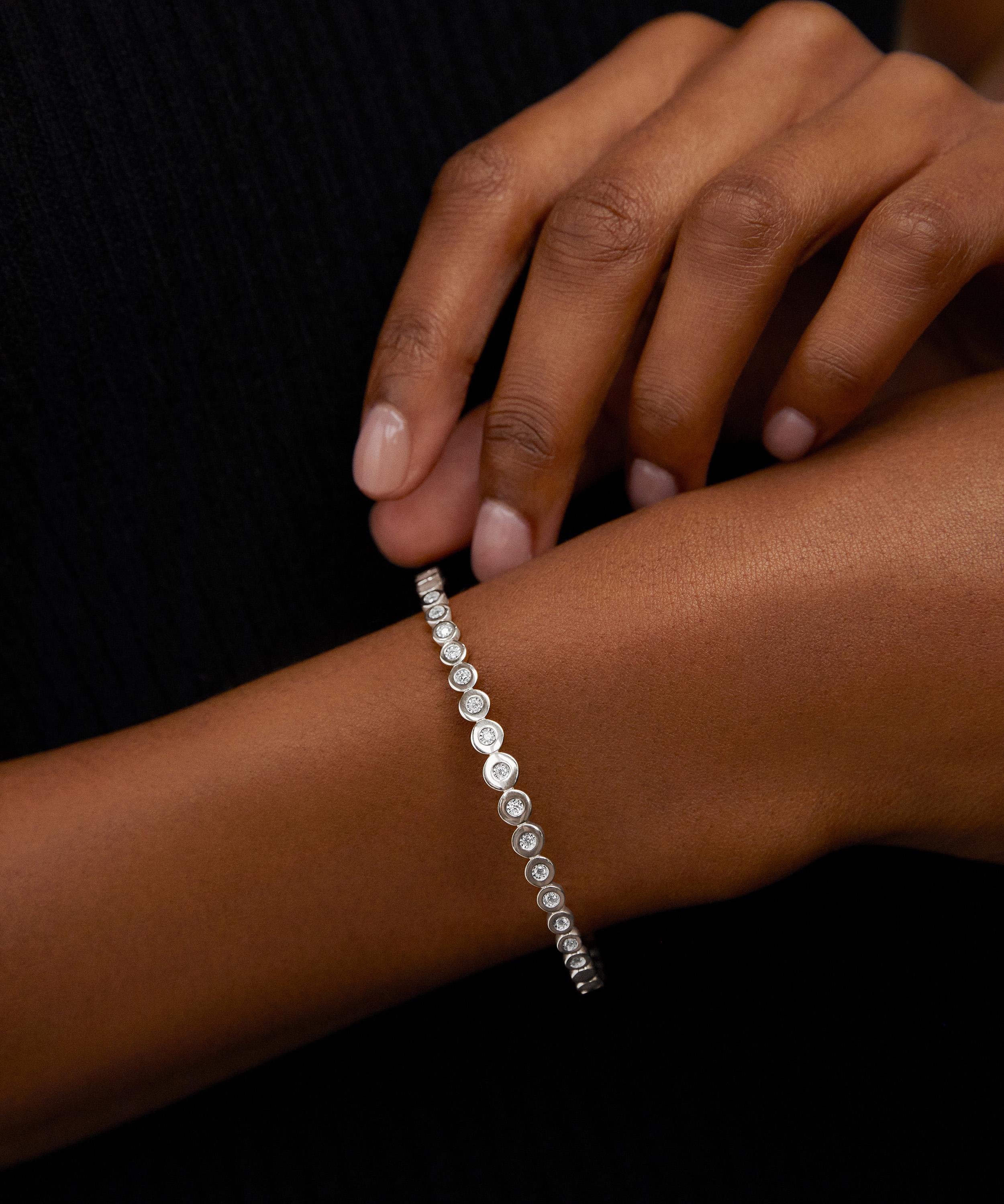 Monica Vinader - Sterling Silver Diamond Graduated Bangle Bracelet image number 1