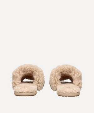 Ugg - Maxi Curly Scuffetta Camel Slippers image number 2