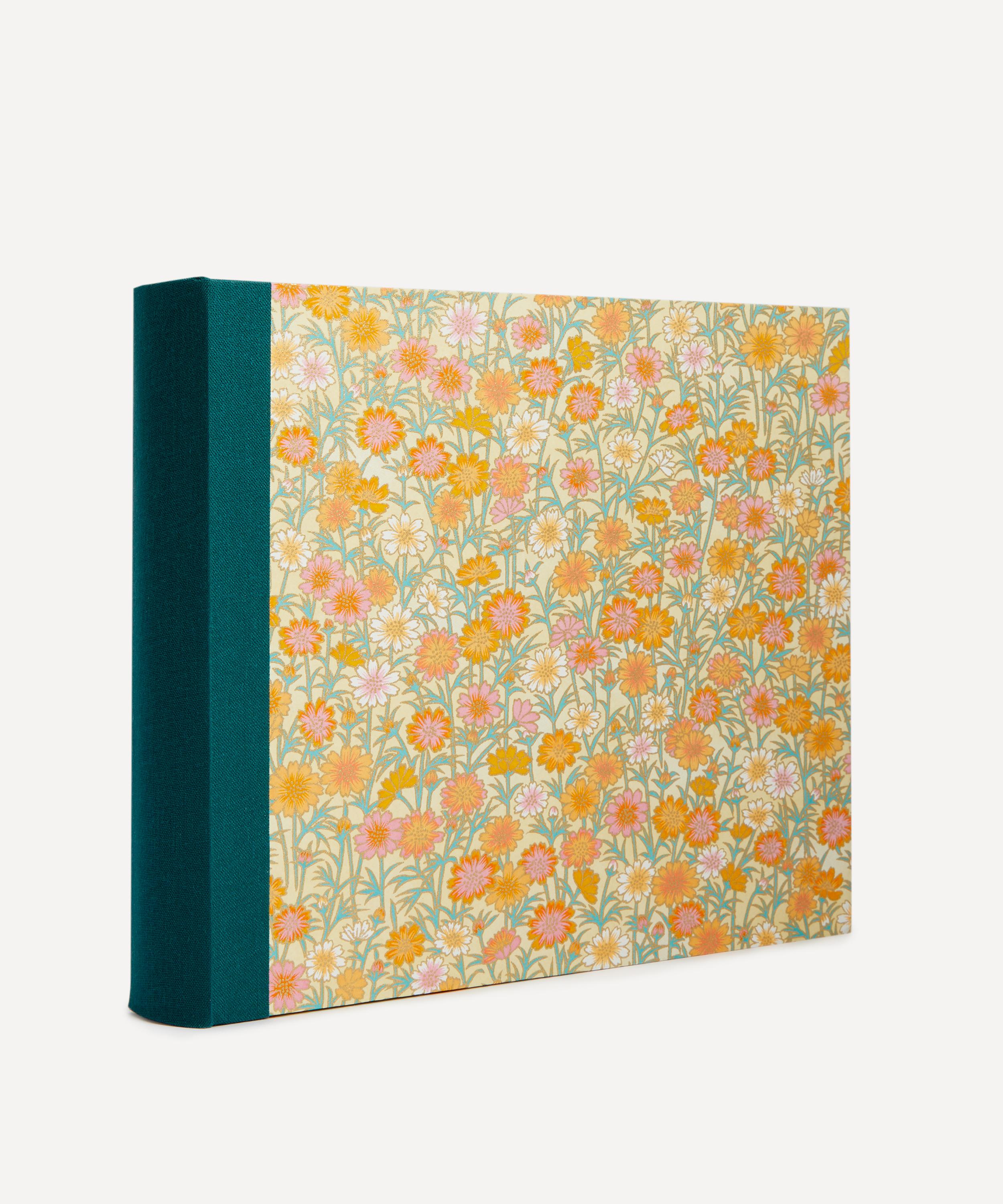 Esmie - Medium Peach Orange Daisies Landscape Album image number 1