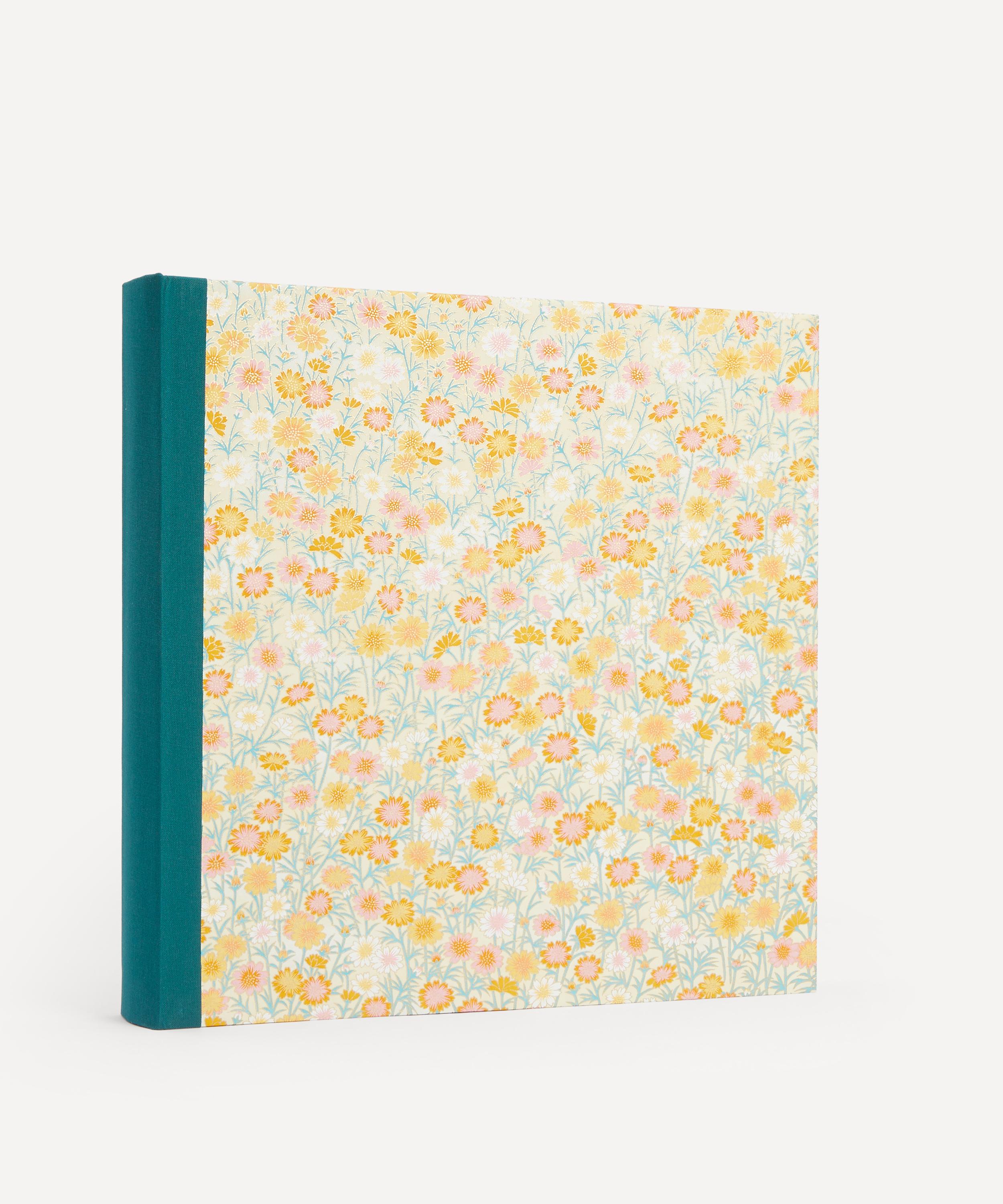 Esmie - Large Peach Orange Daisies Landscape Album image number 1