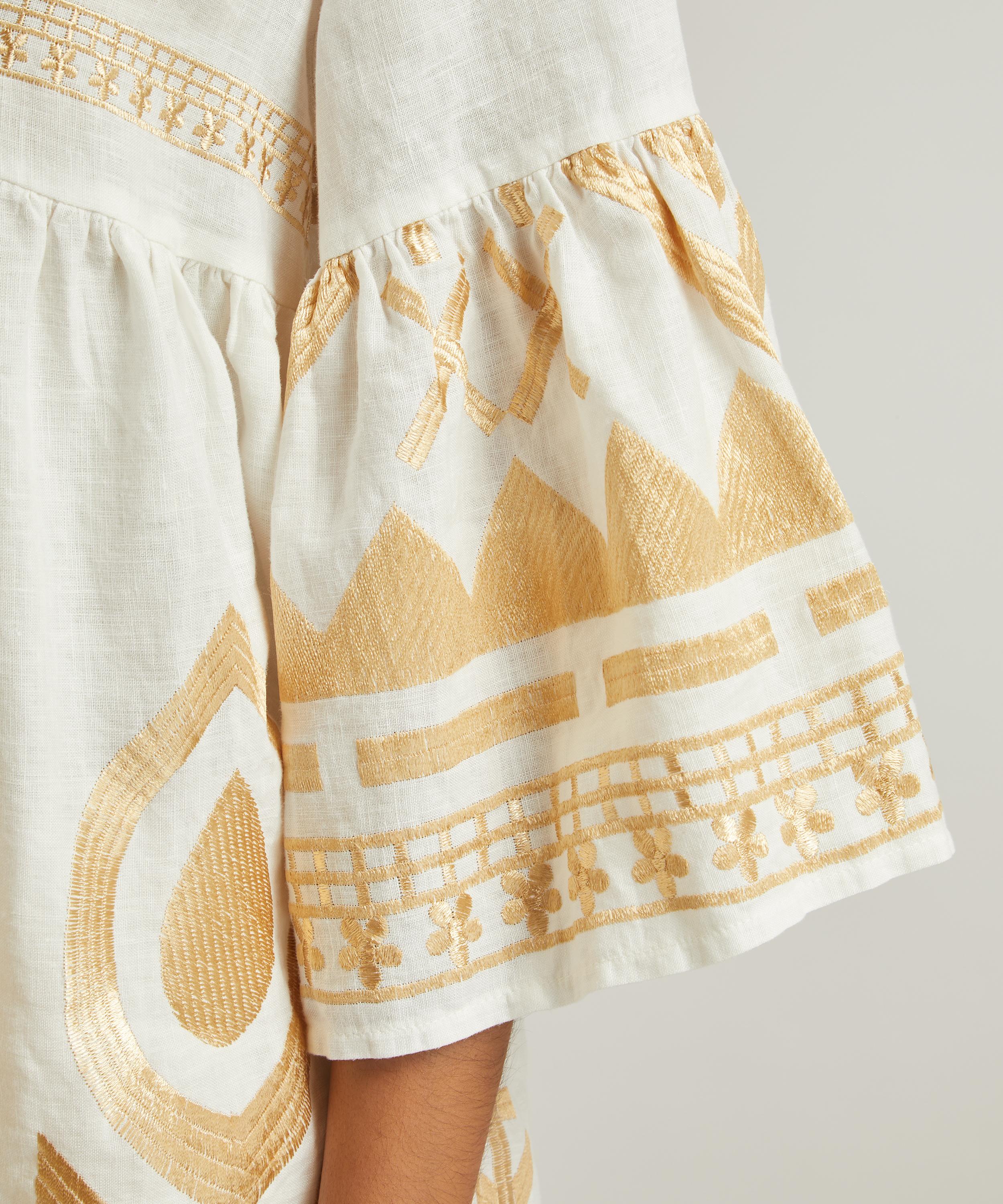 Kori - Linen Feathers Blouse image number 4