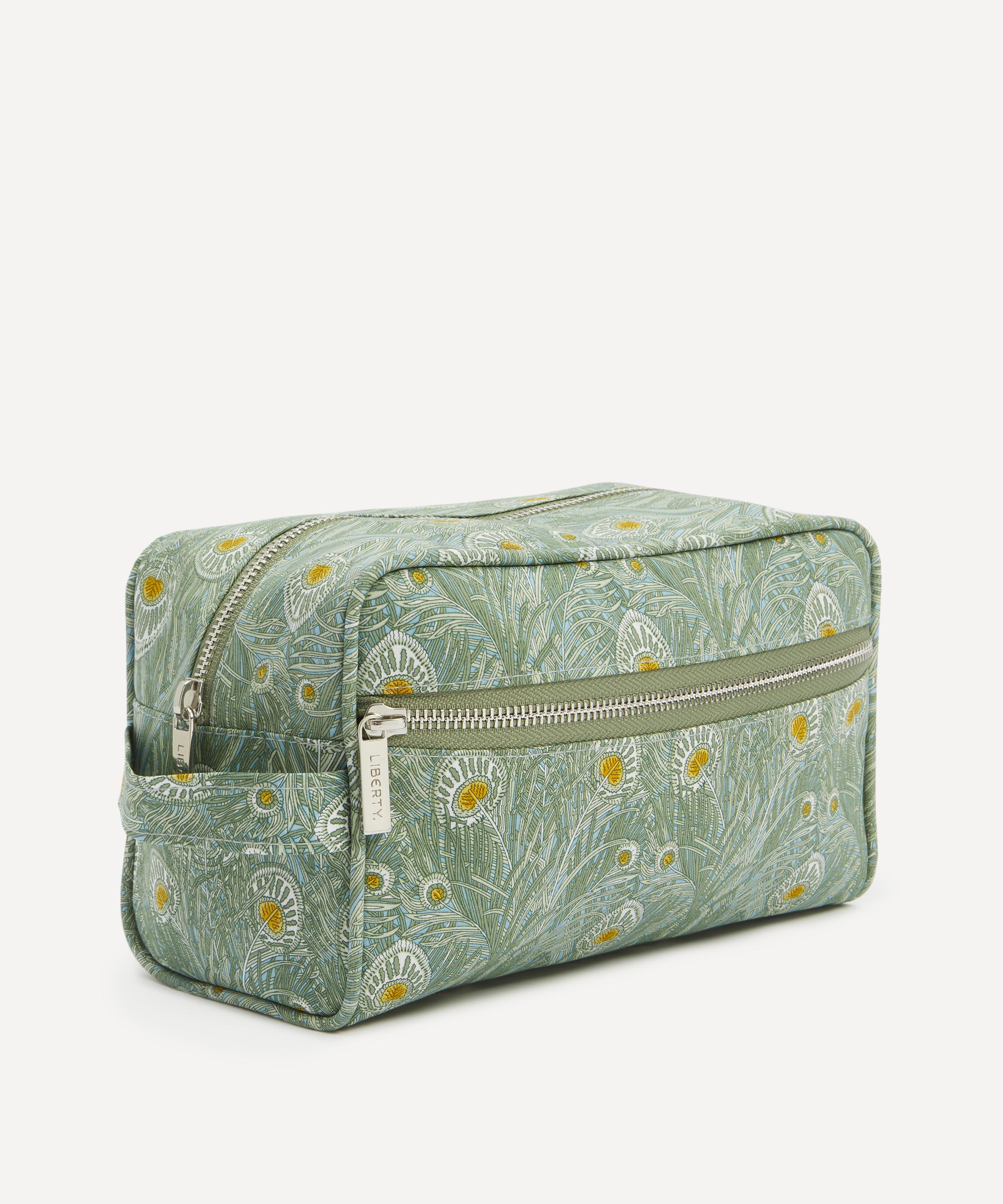 Liberty - Medium Hera Wash Bag image number 1