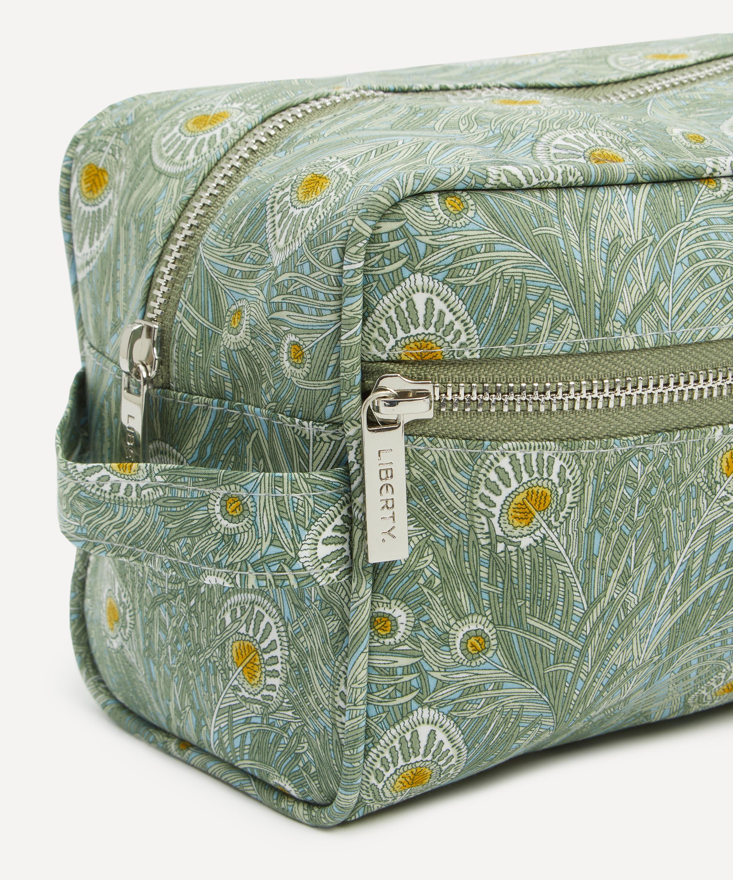 Liberty - Medium Hera Wash Bag image number 3