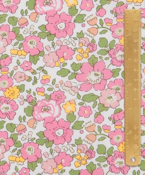 Liberty Fabrics - Betsy Tana Lawn™ Cotton  image number 4