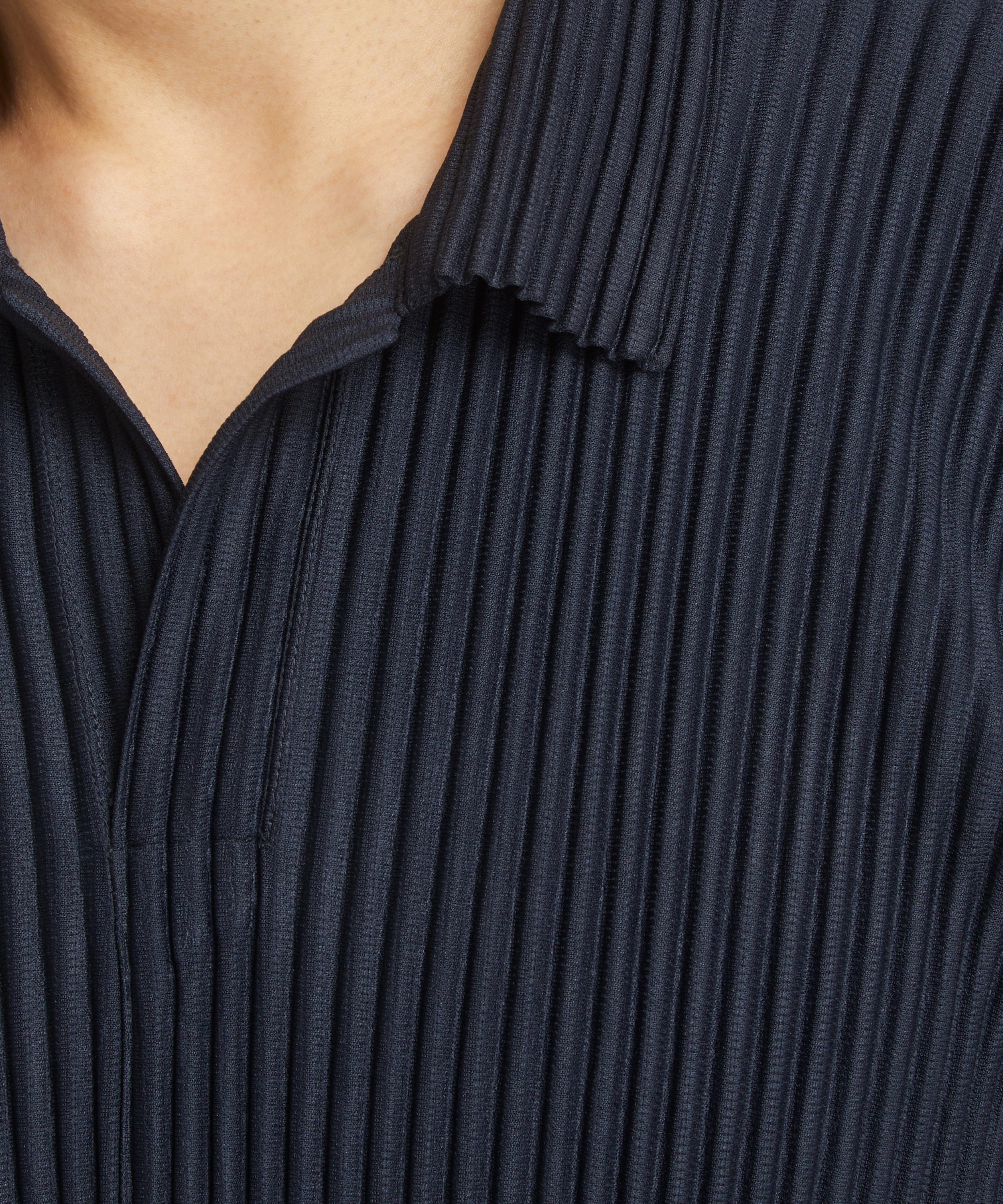 Homme Plisse Issey Miyake - Pleated Polo Shirt image number 4