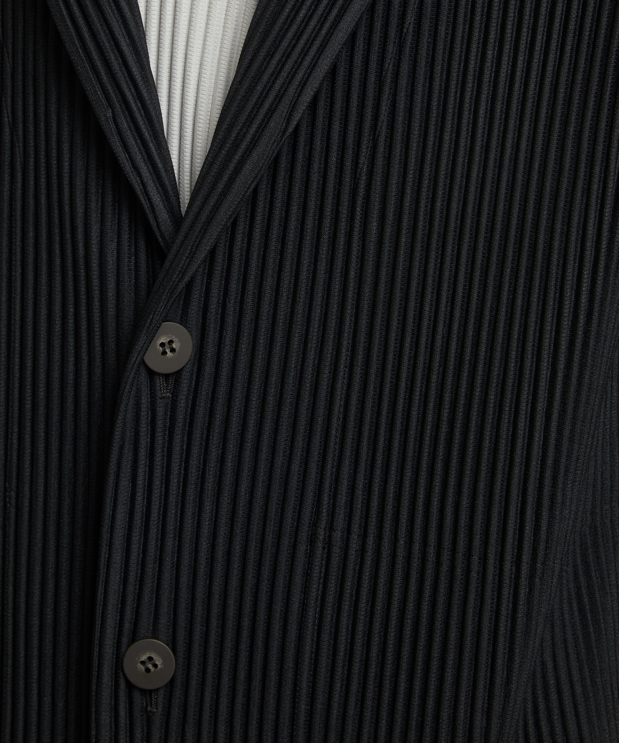 Homme Plisse Issey Miyake - Core Pleated Long Blazer image number 4