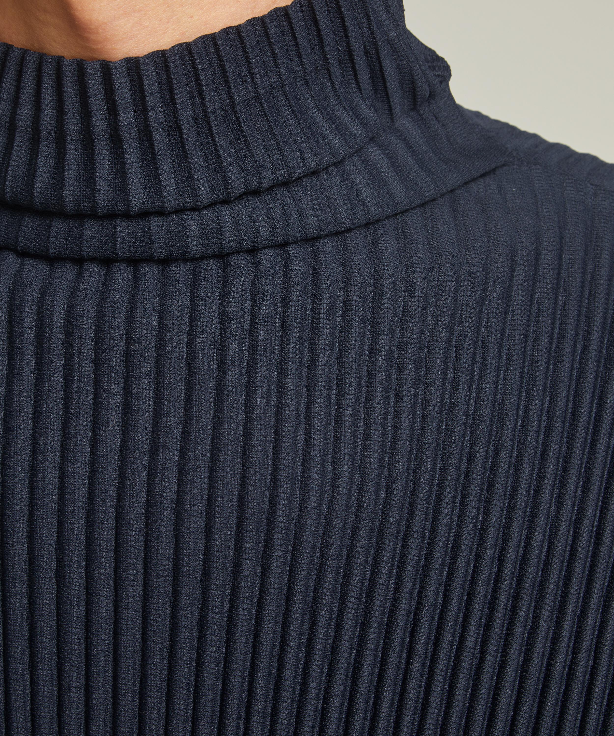 Homme Plisse Issey Miyake - Pleated Mock Neck Shirt image number 4