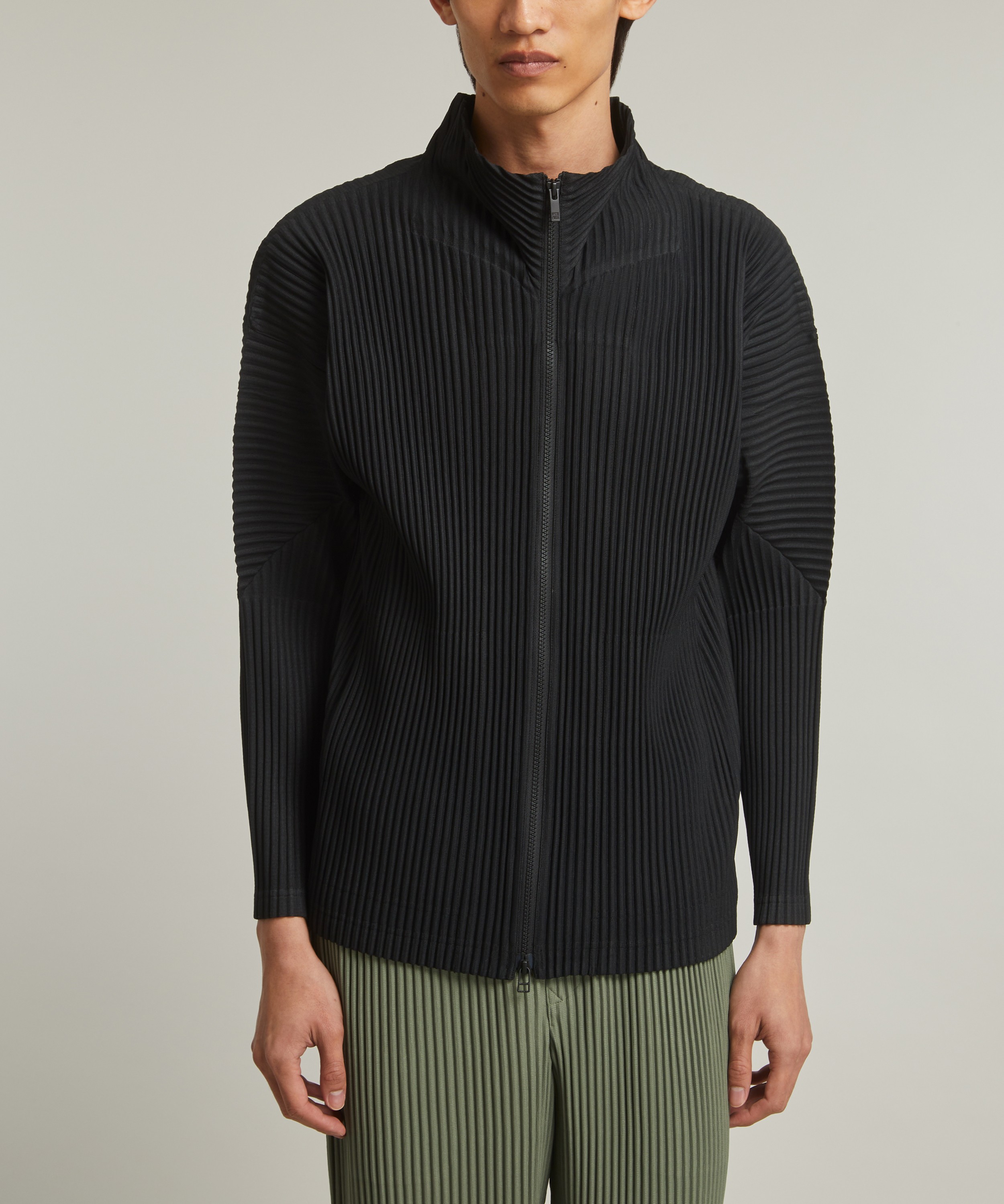 Homme Plisse Issey Miyake - Pleated Mock-Neck Jacket image number 2