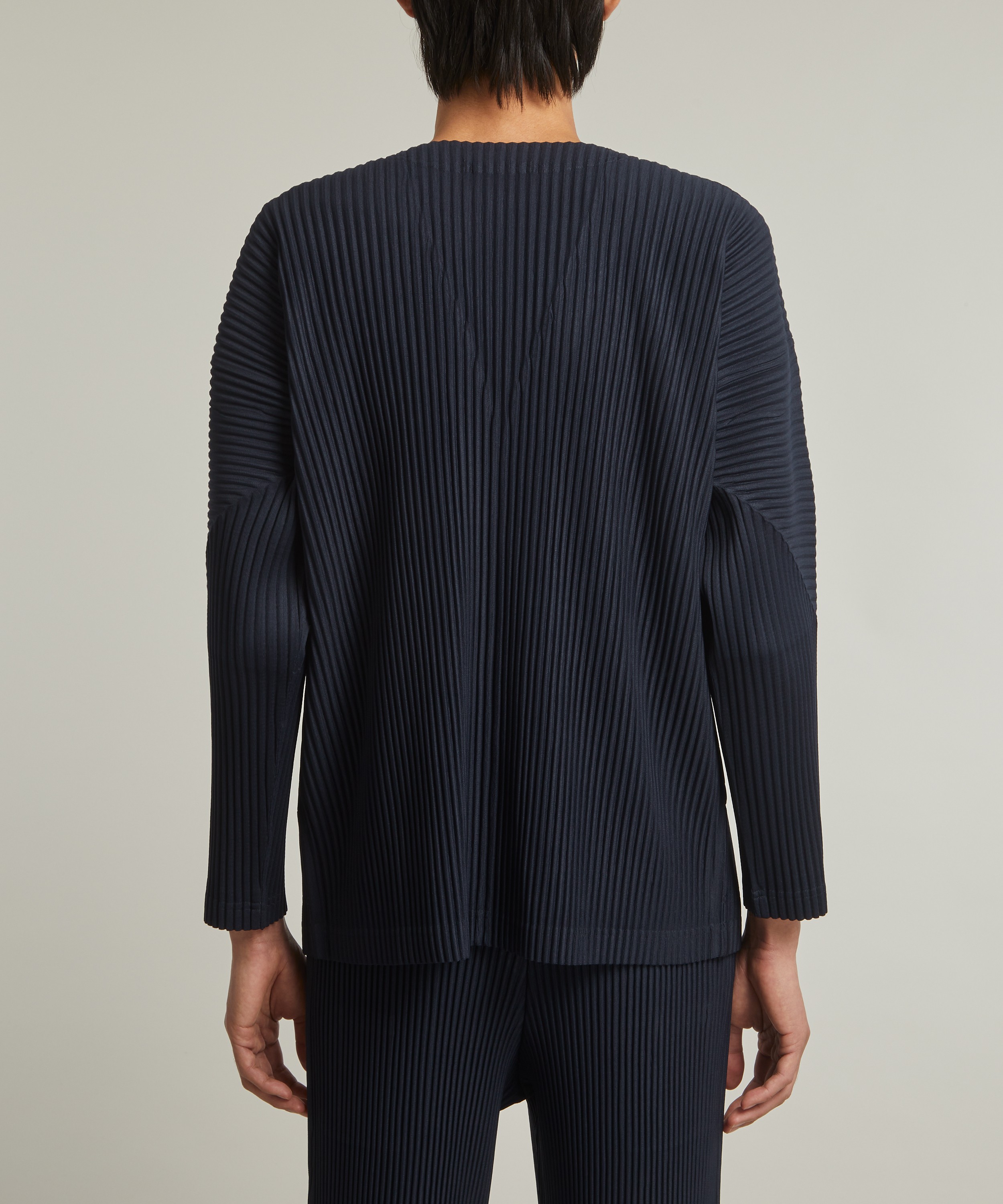 Homme Plisse Issey Miyake - Pleated V-Neck Cardigan image number 3