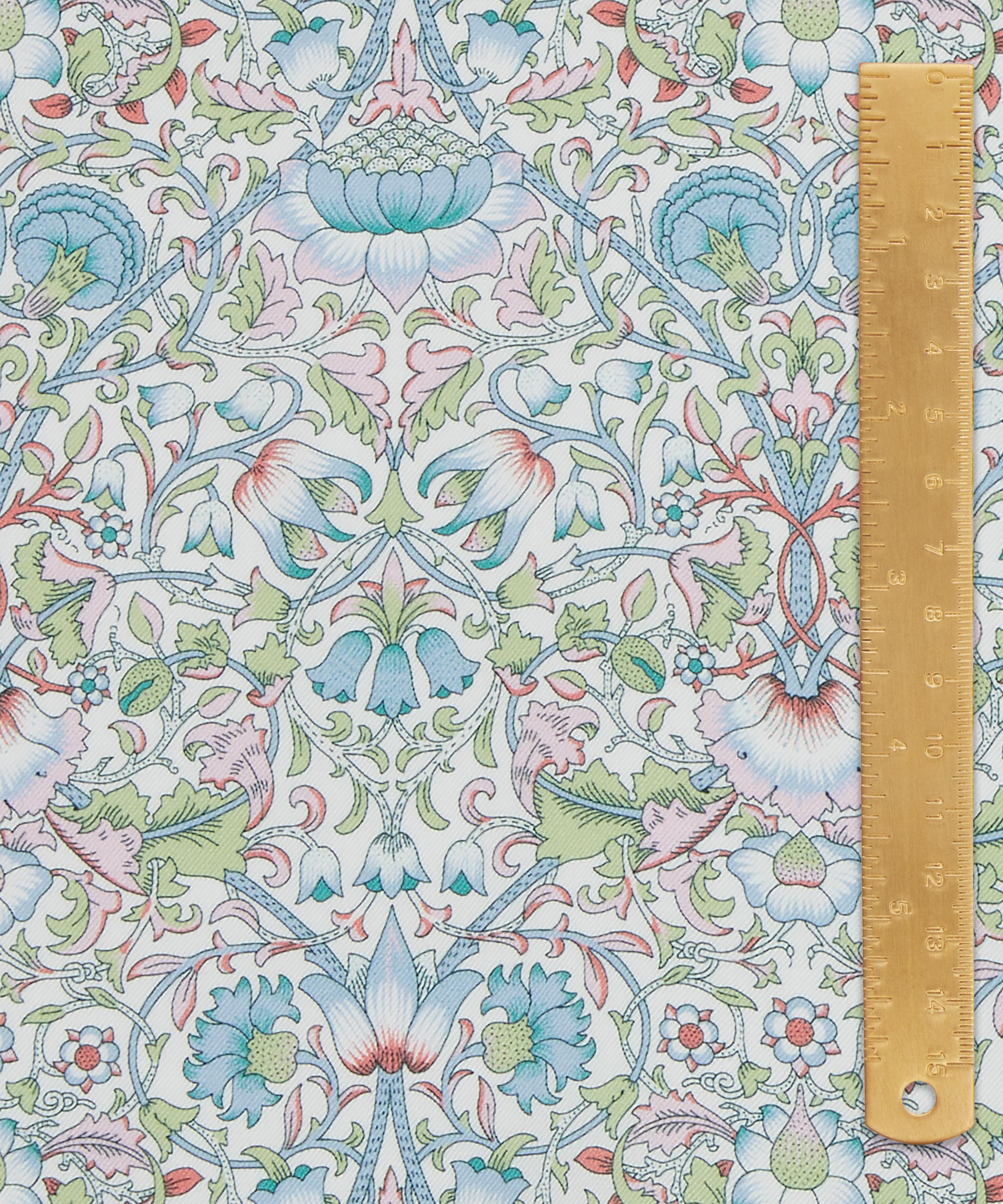 Liberty - Lodden Silk Twill image number 4