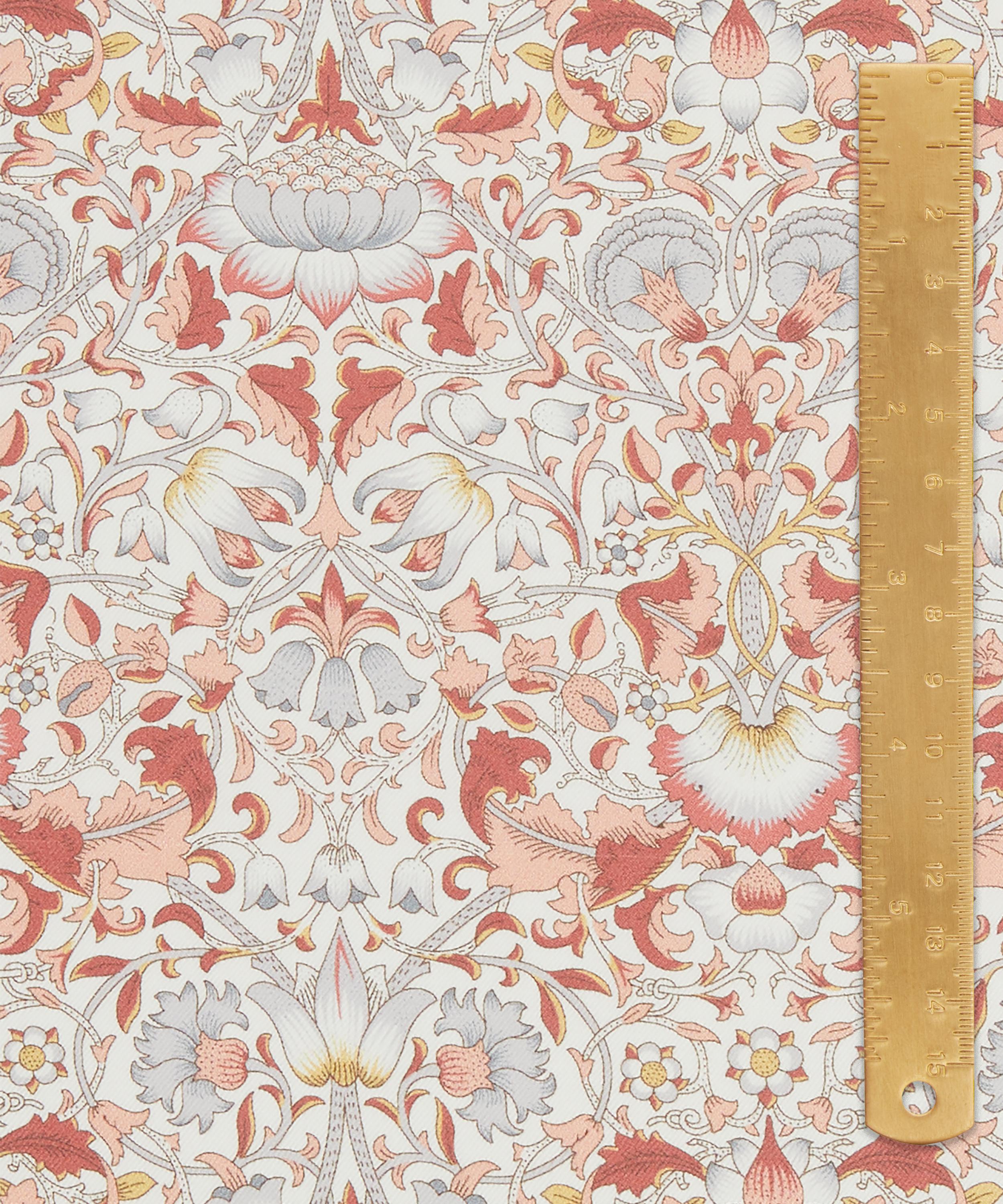 Liberty - Lodden Silk Twill image number 4