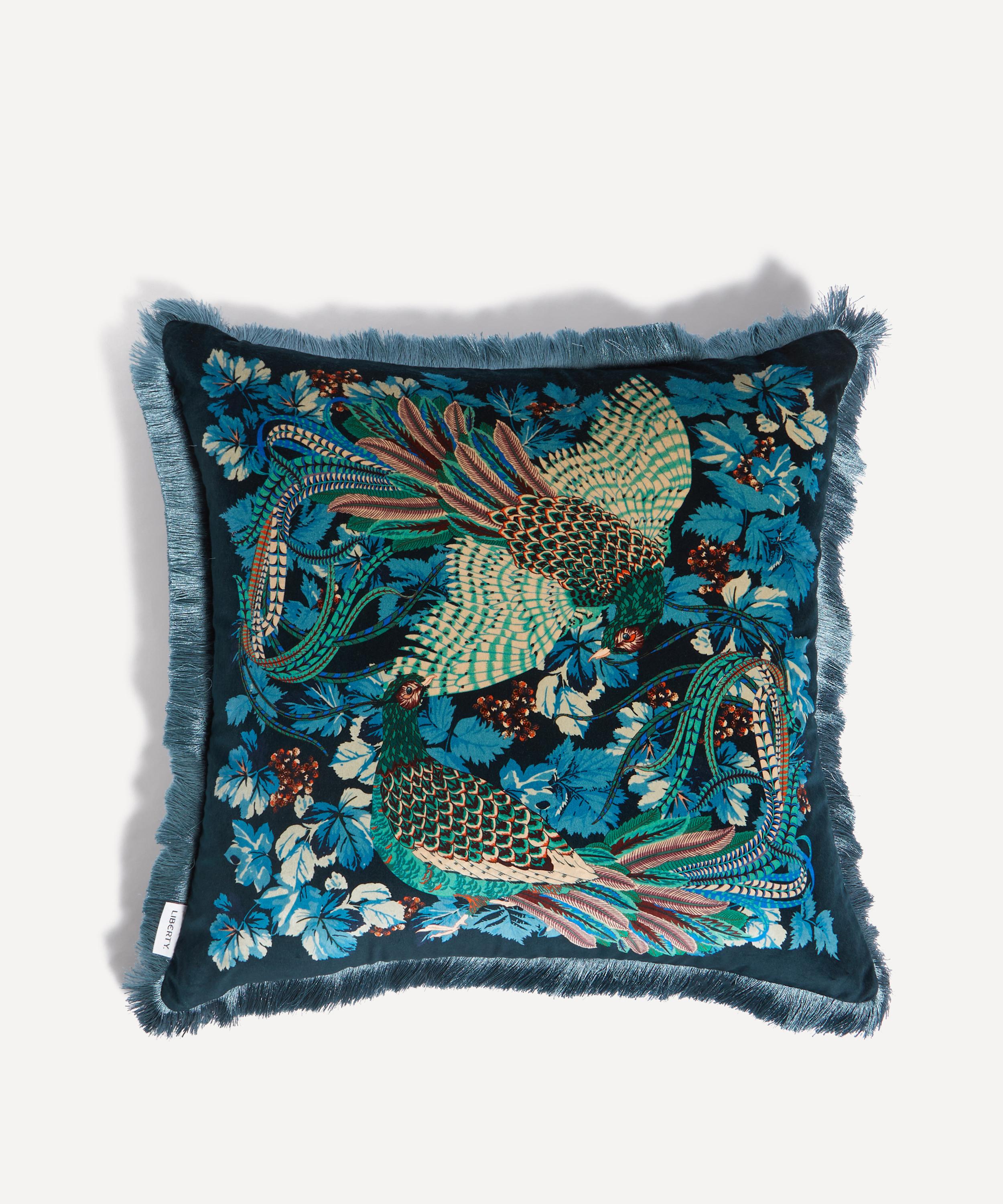 Liberty - Lady Amphora Velvet Cushion image number 0