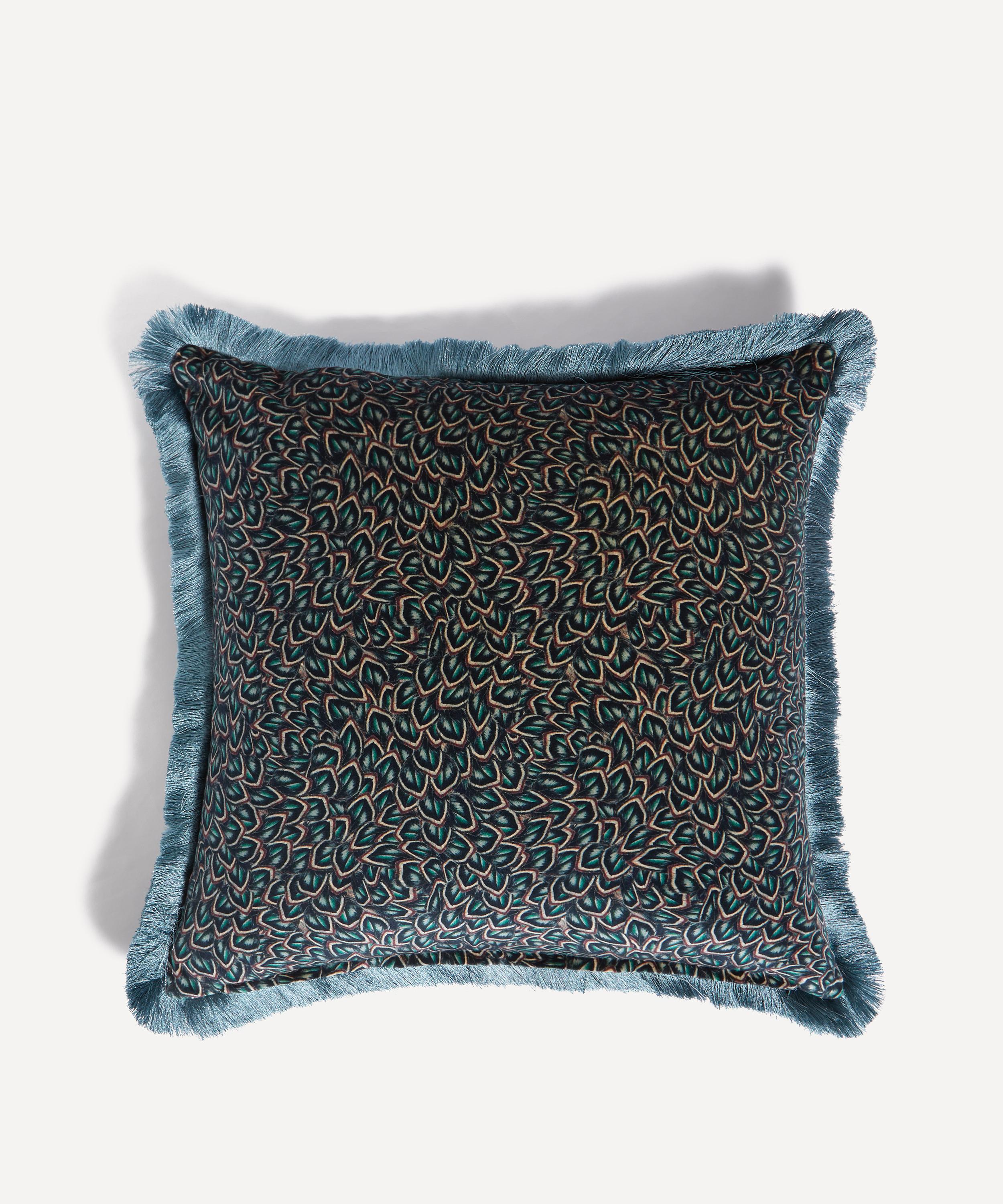 Liberty - Lady Amphora Velvet Cushion image number 1