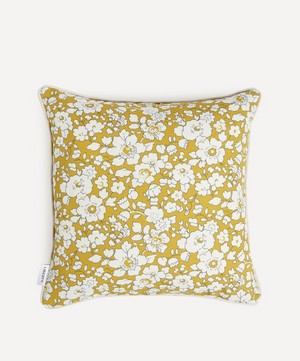 Liberty - Betsy Bloom Outdoor Cushion image number 0