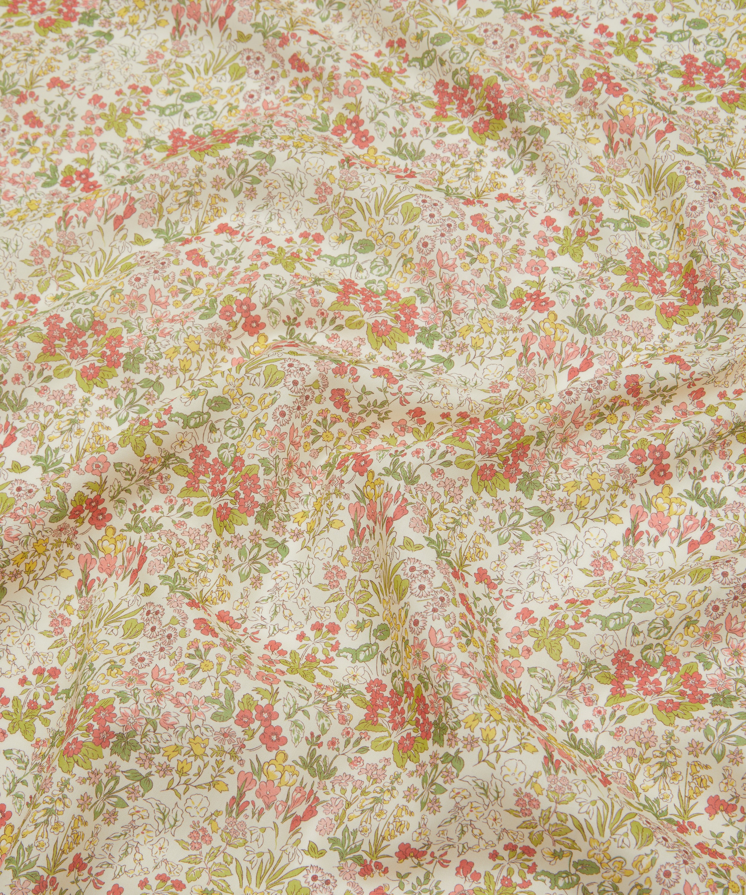 Liberty Fabrics - Spring Flowers Organic Tana Lawn™ Cotton image number 3