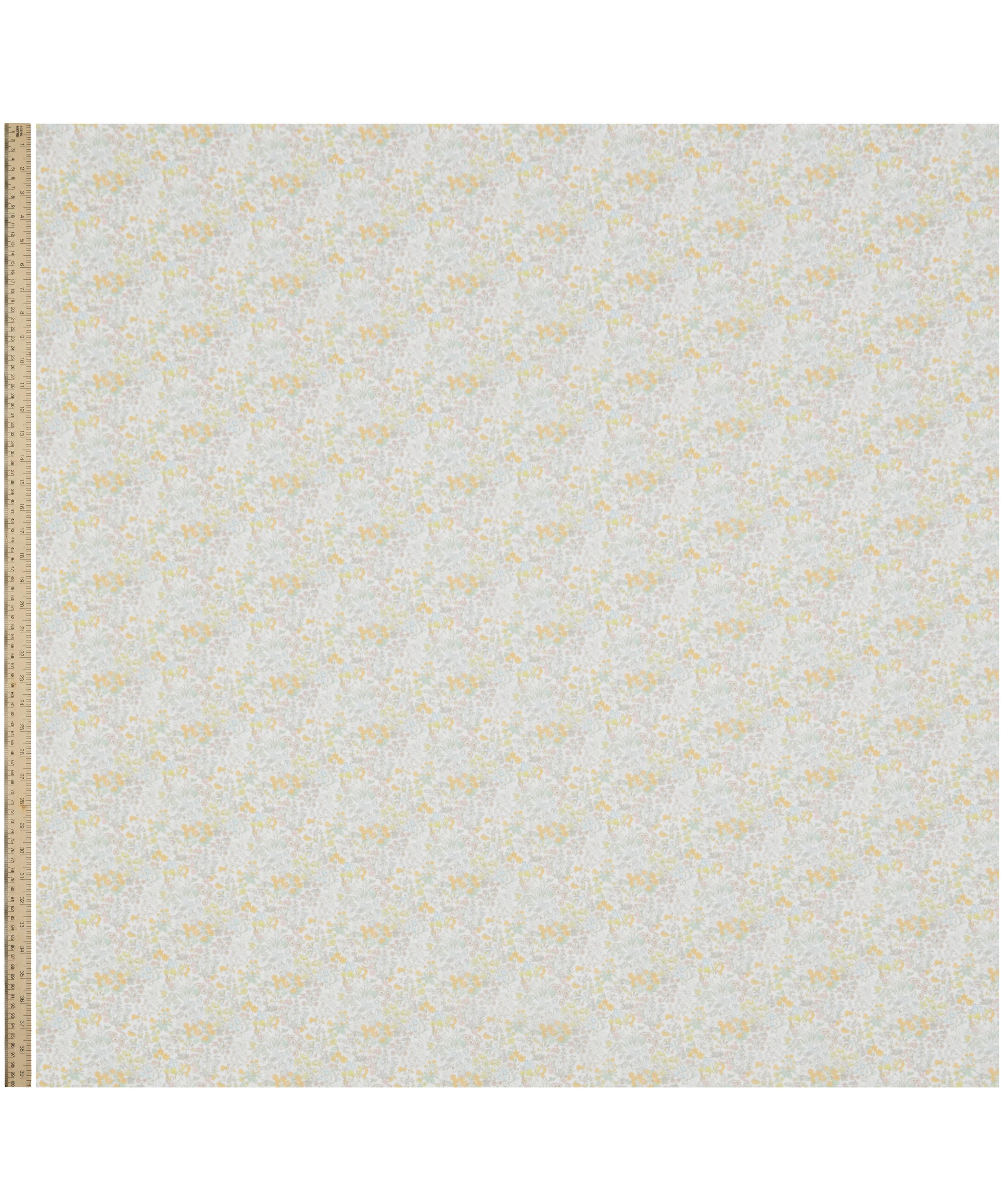 Liberty Fabrics - Spring Flowers Organic Tana Lawn™ Cotton image number 1