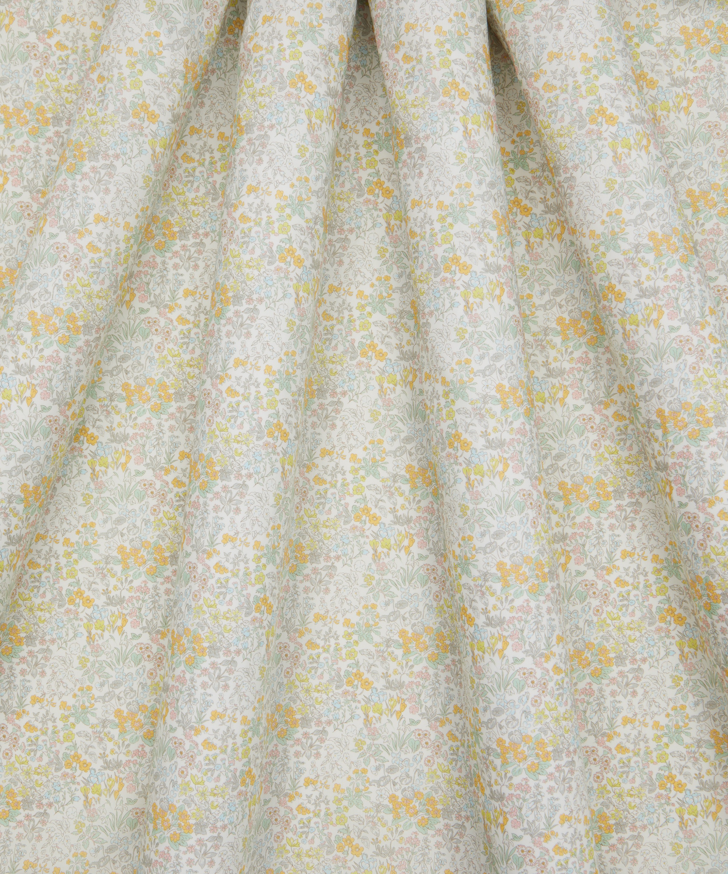 Liberty Fabrics - Spring Flowers Organic Tana Lawn™ Cotton image number 2