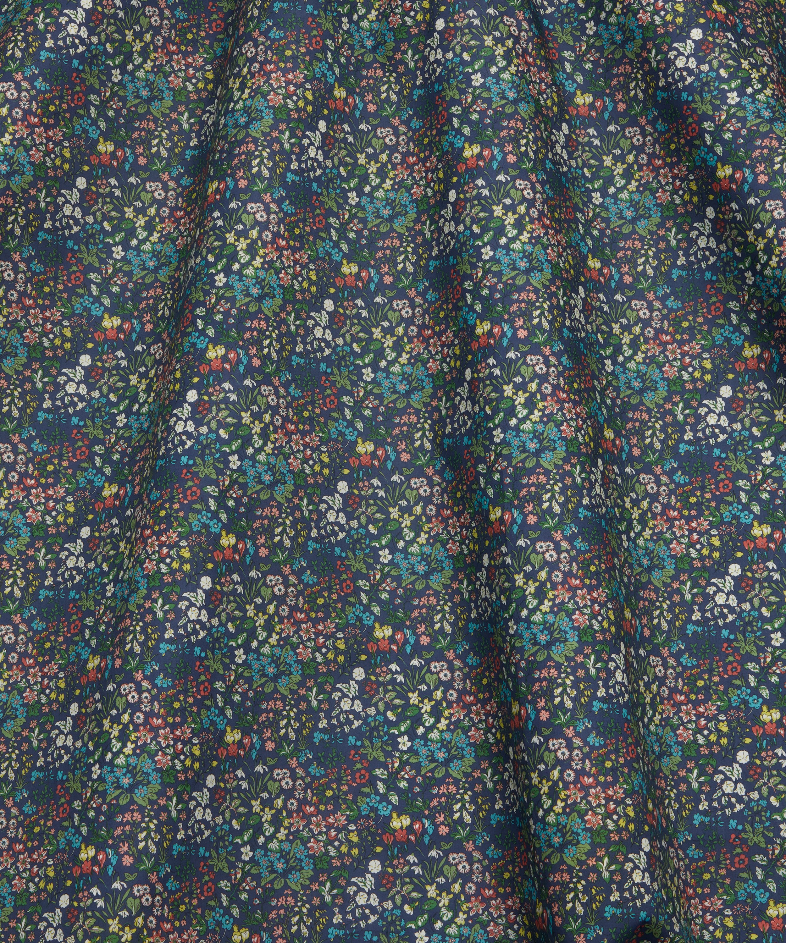 Liberty Fabrics - Spring Flowers Organic Tana Lawn™ Cotton image number 2