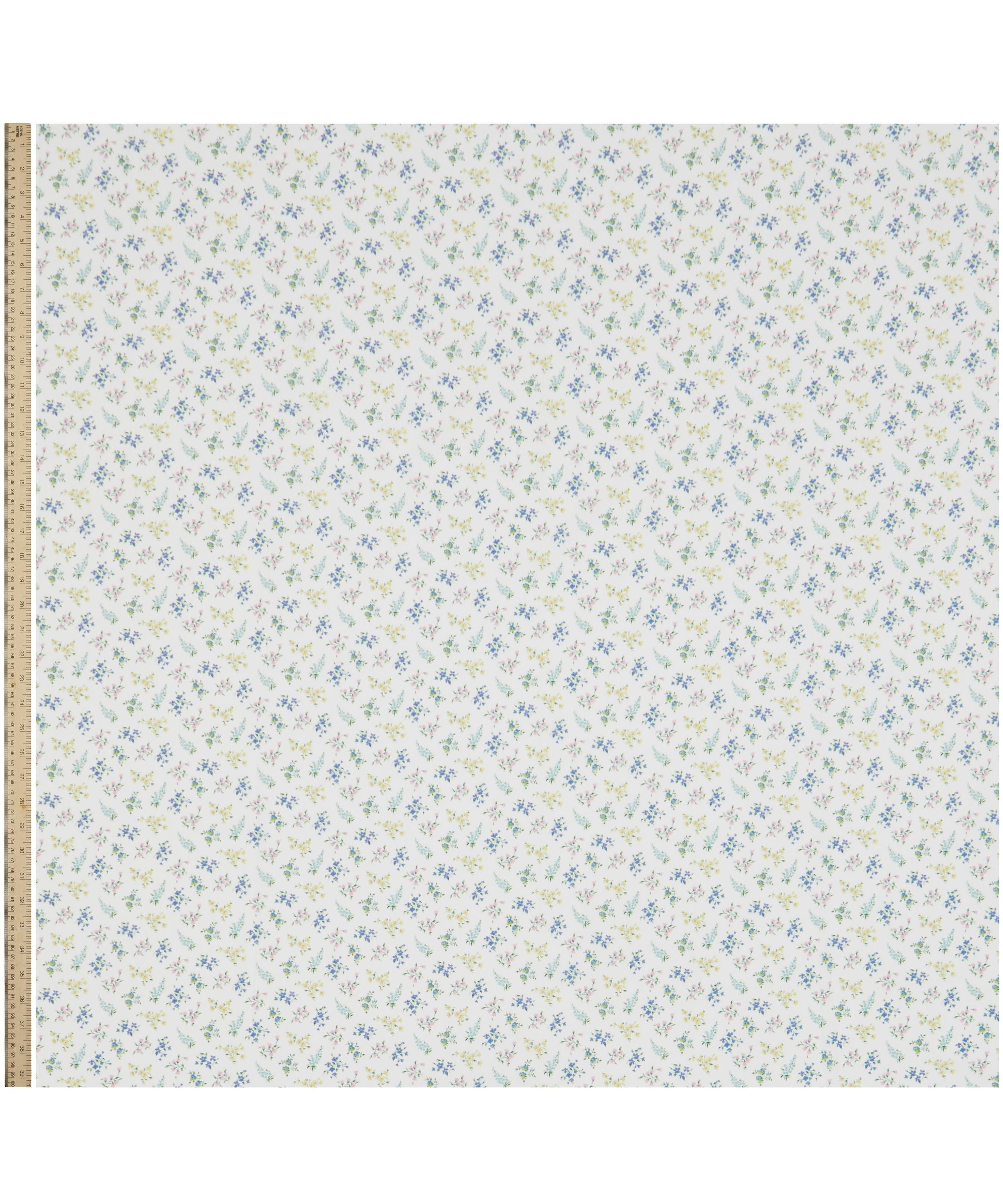 Liberty Fabrics - Zara Organic Tana Lawn™ Cotton image number 1