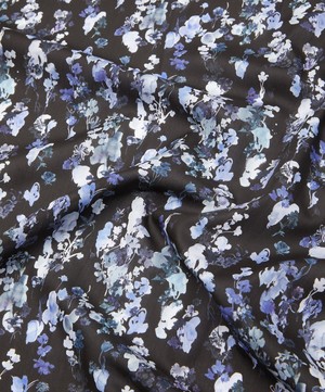 Liberty Fabrics - Floral Ice Tana Lawn™ Cotton image number 3