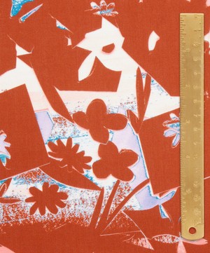 Liberty Fabrics - Intaglio Tana Lawn™ Cotton image number 4