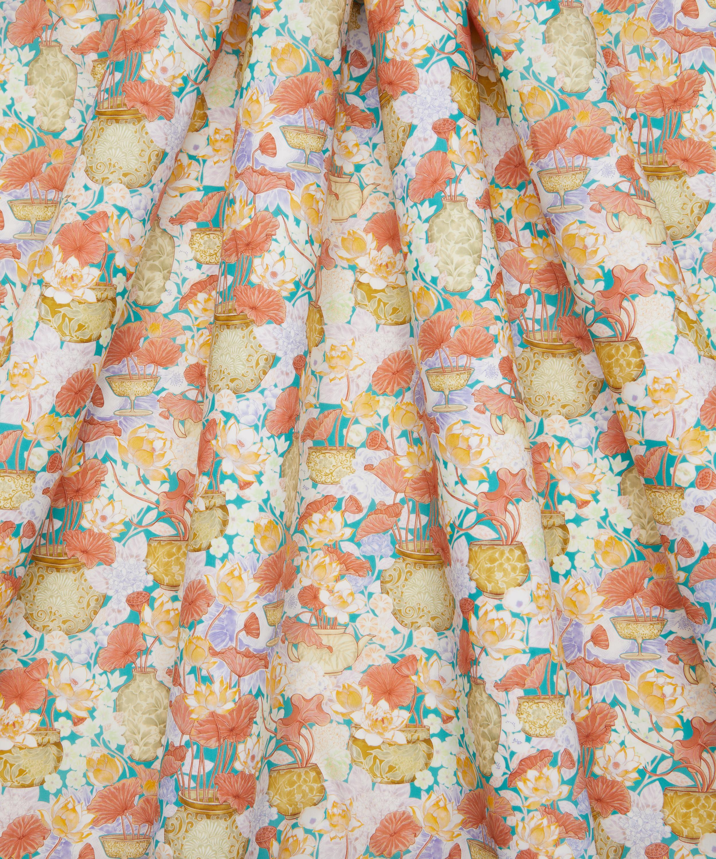 Liberty Fabrics - Life is Like Summer Flowers Tana Lawn™ Cotton image number 2