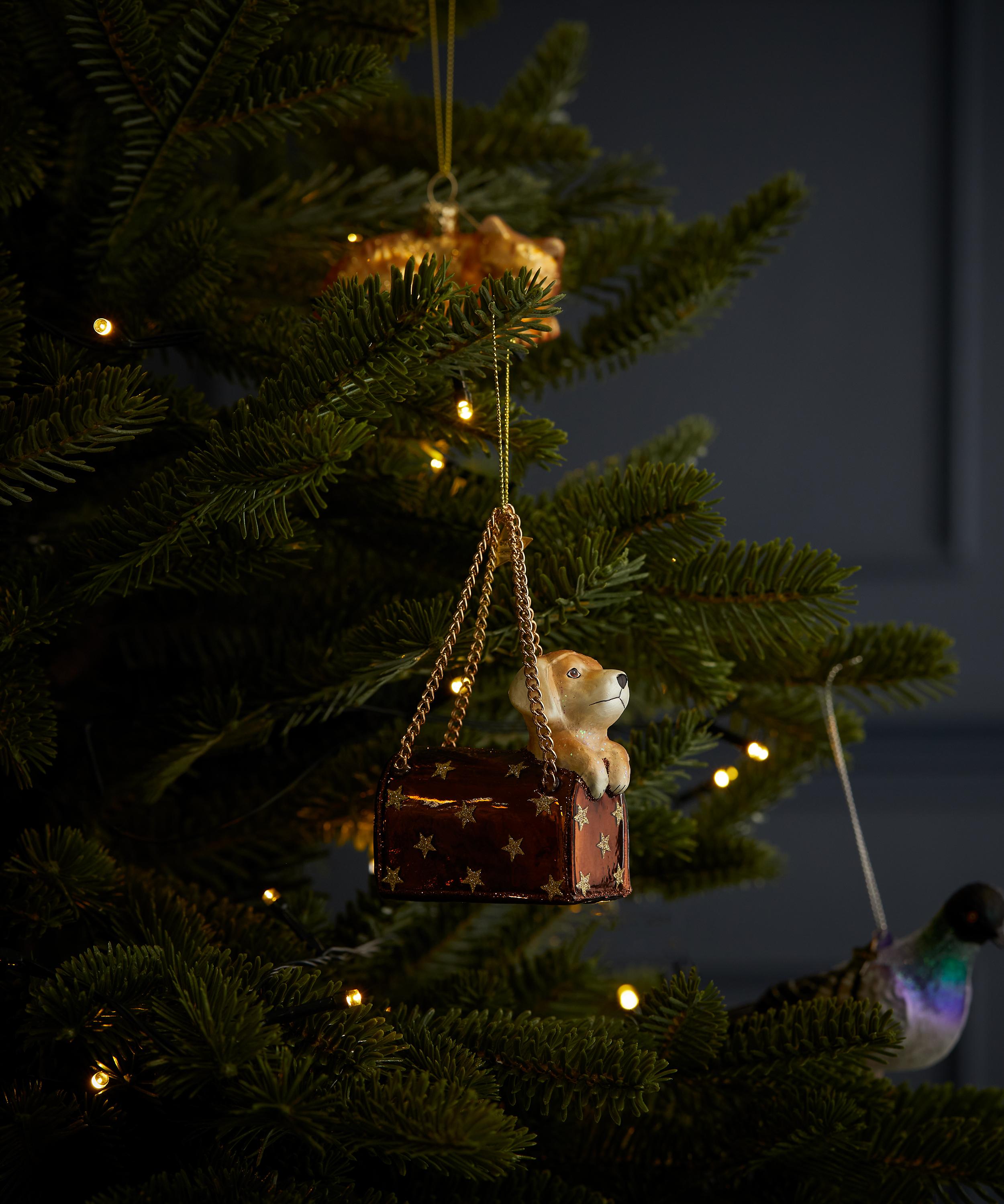 Christmas - Handbag Labrador Ornament image number 1