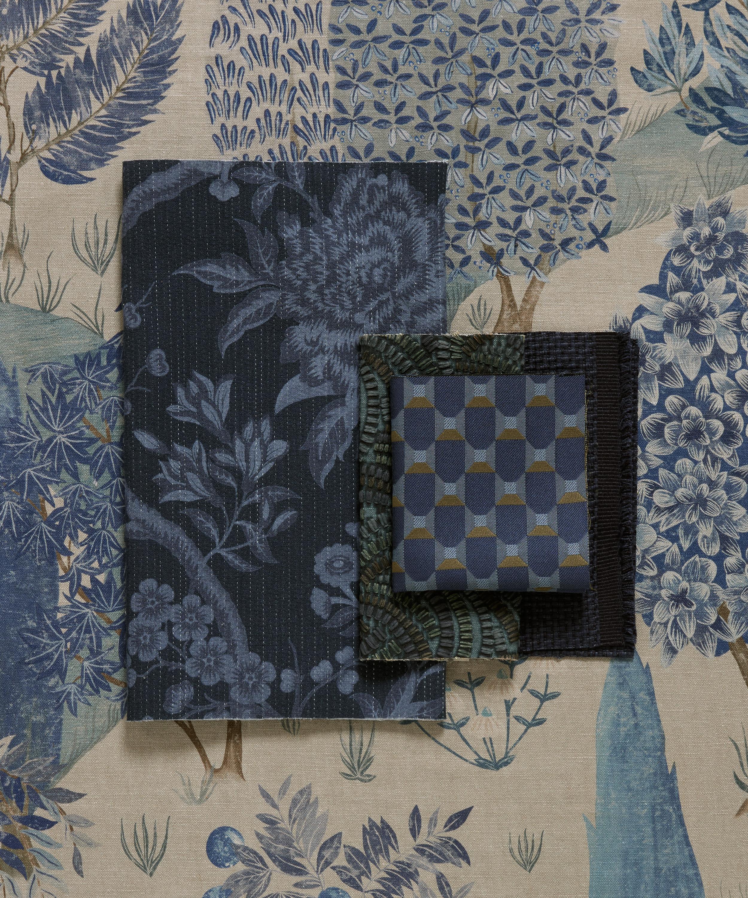 Liberty Interiors - Porcelain Flower in Ink image number 3