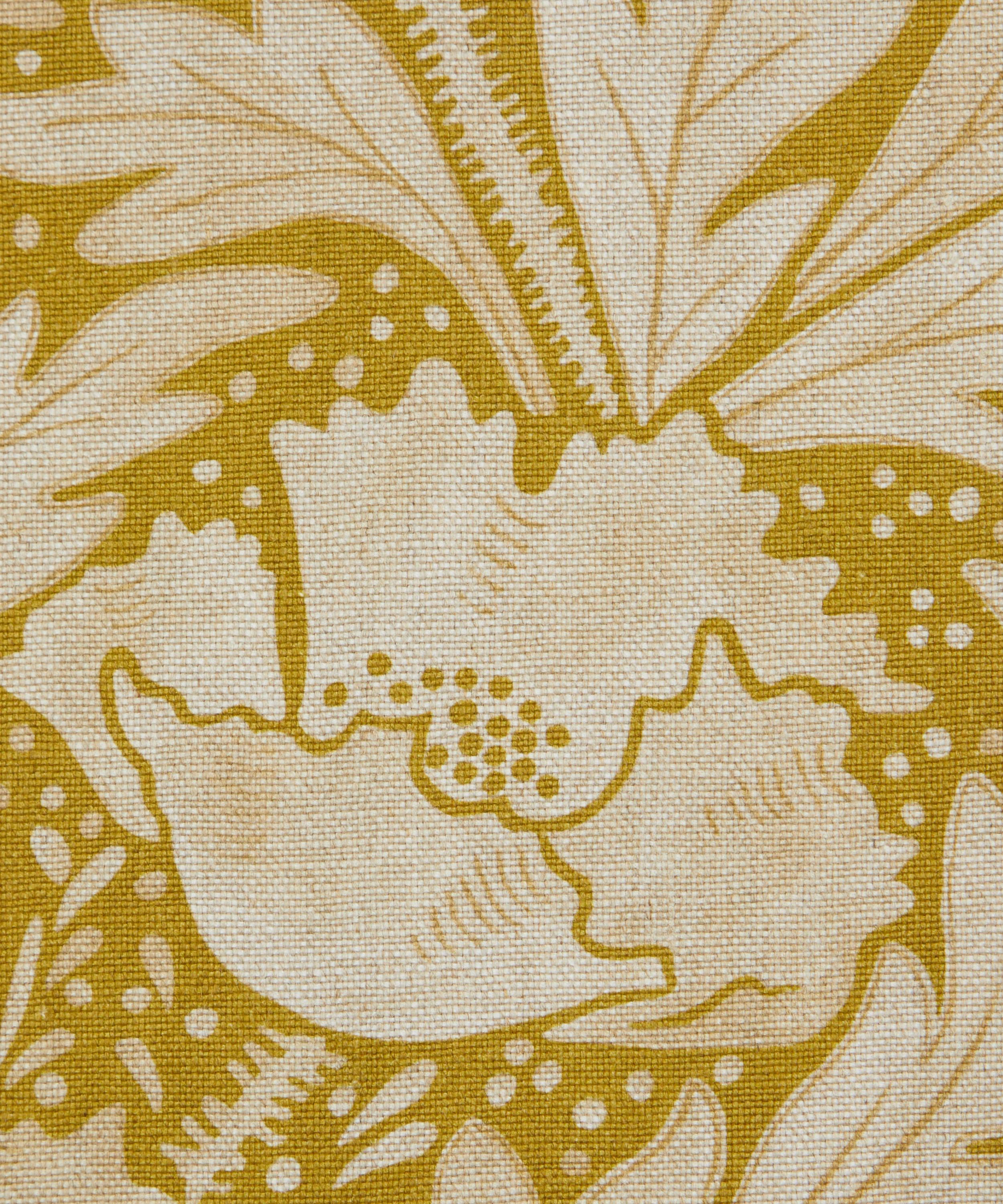 Liberty Interiors - Tudor Poppy Wycombe Linen in Yarrow image number 0