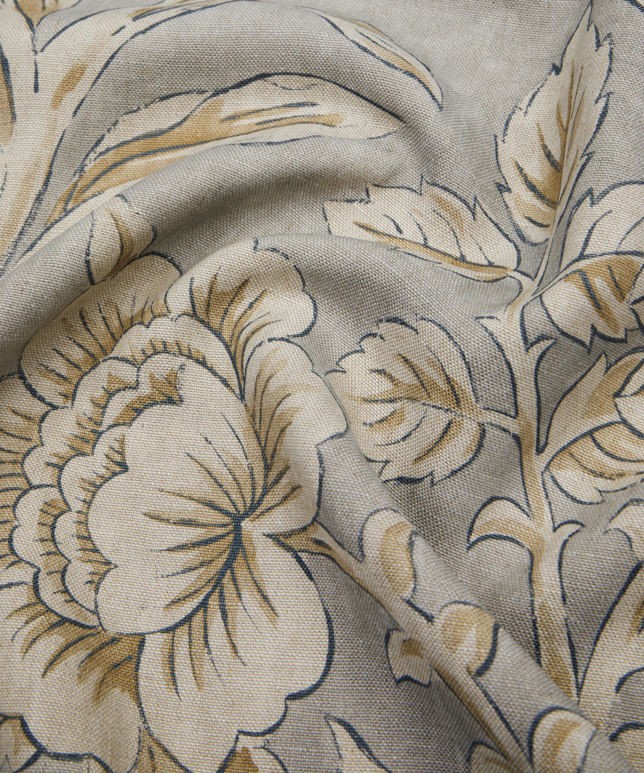 Liberty Interiors - Sambourne Vine Wycombe Linen in Pewter image number 4