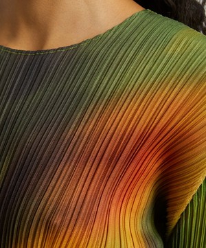 Pleats Please Issey Miyake - Turnip & Spinach Pleated Top image number 4