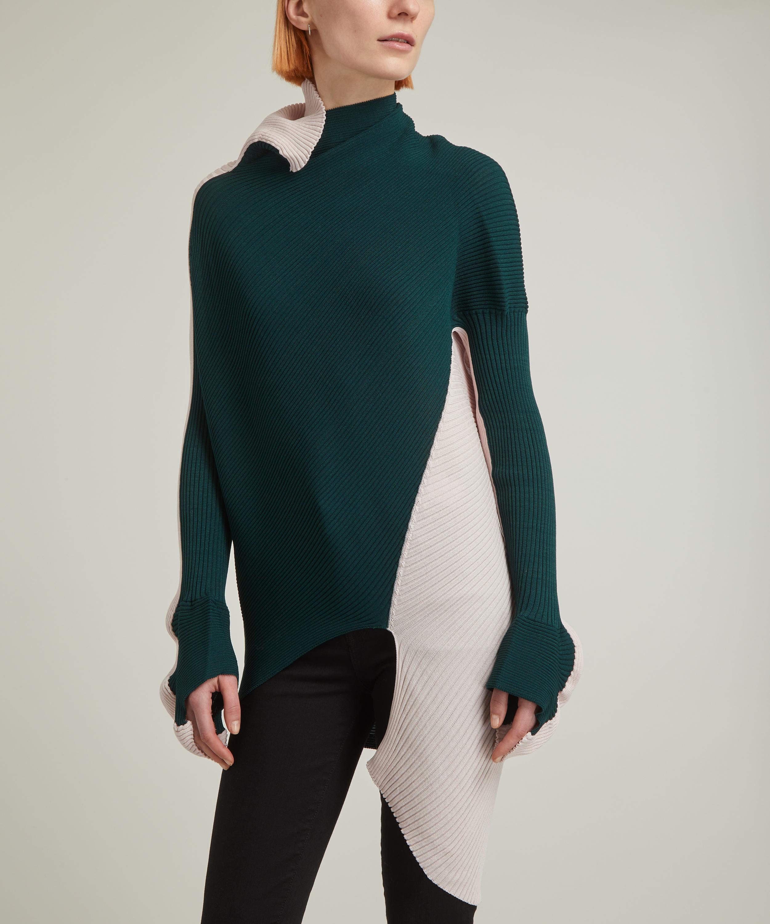 Issey Miyake - AERATE Knit Turtleneck image number 2