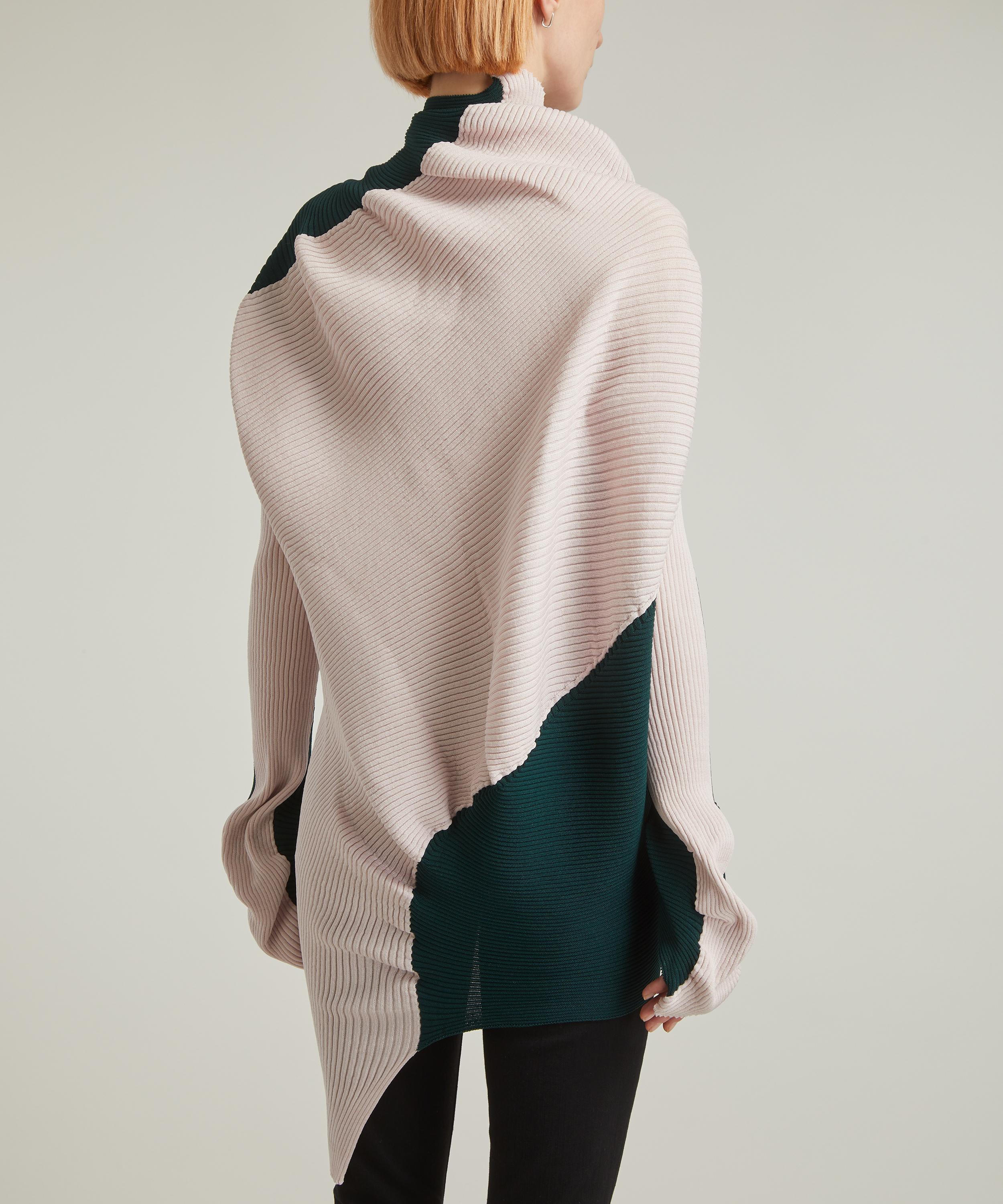 Issey Miyake - AERATE Knit Turtleneck image number 3