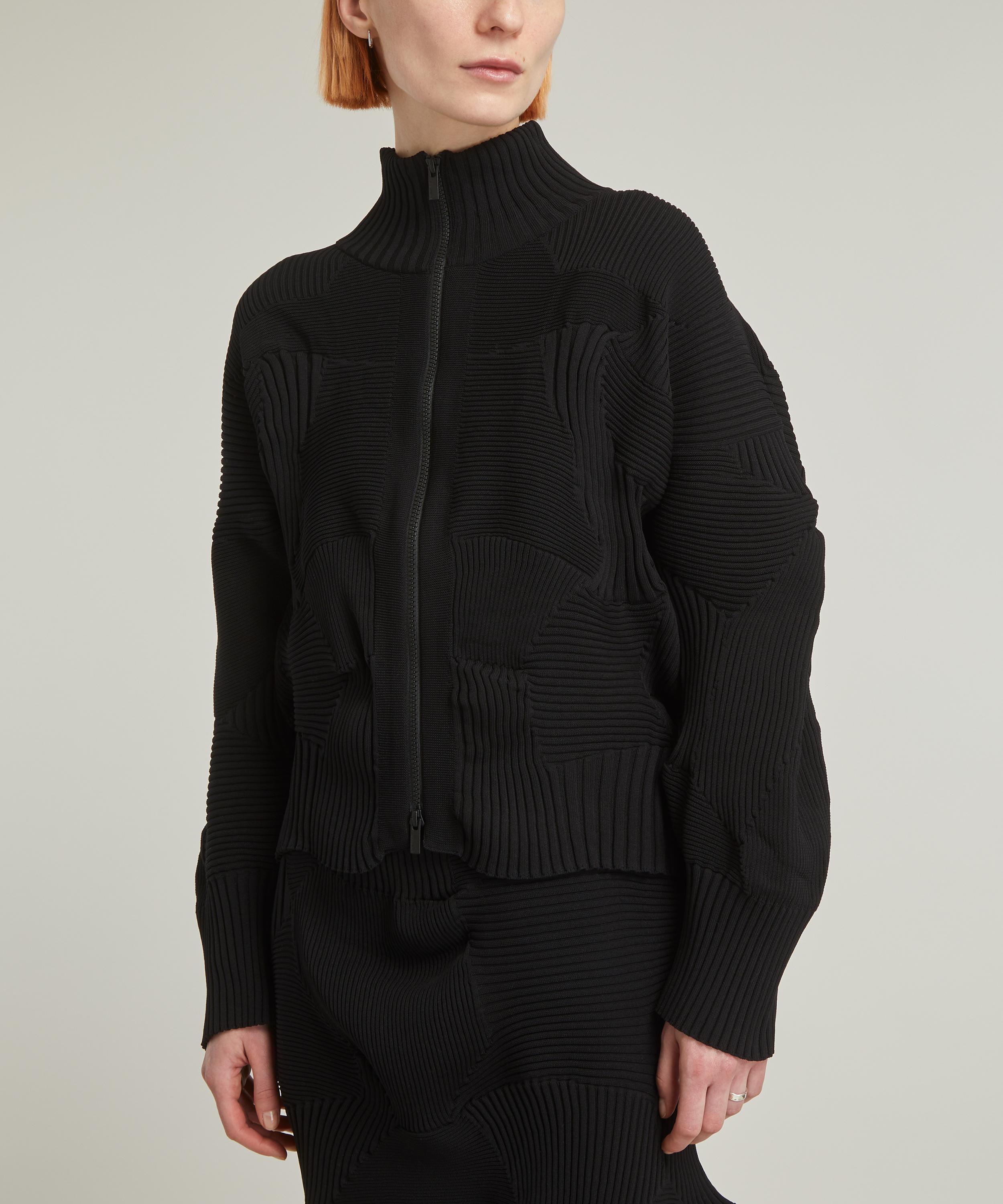 Issey Miyake - KONE KONE Knit Jacket image number 2