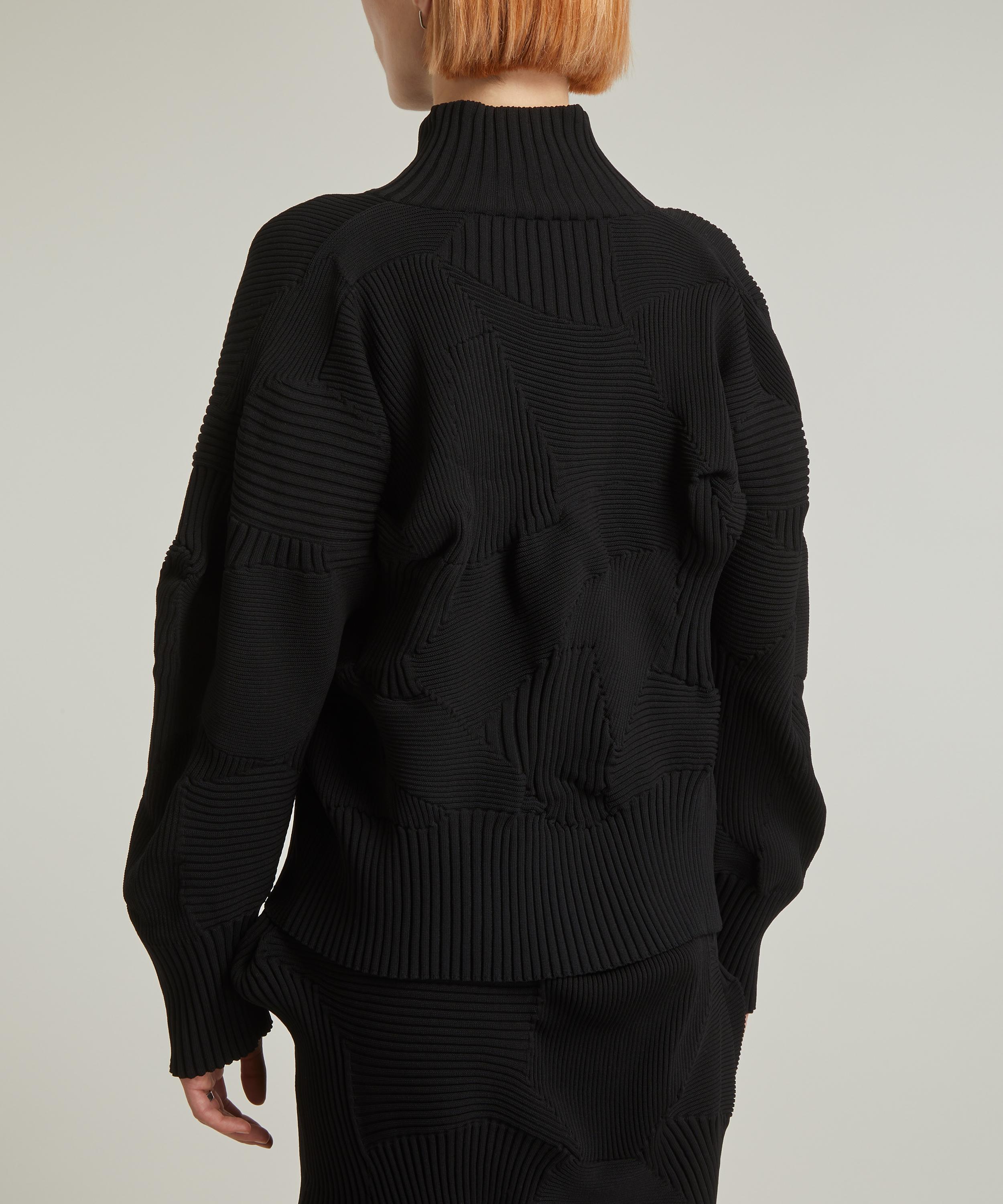 Issey Miyake - KONE KONE Knit Jacket image number 3