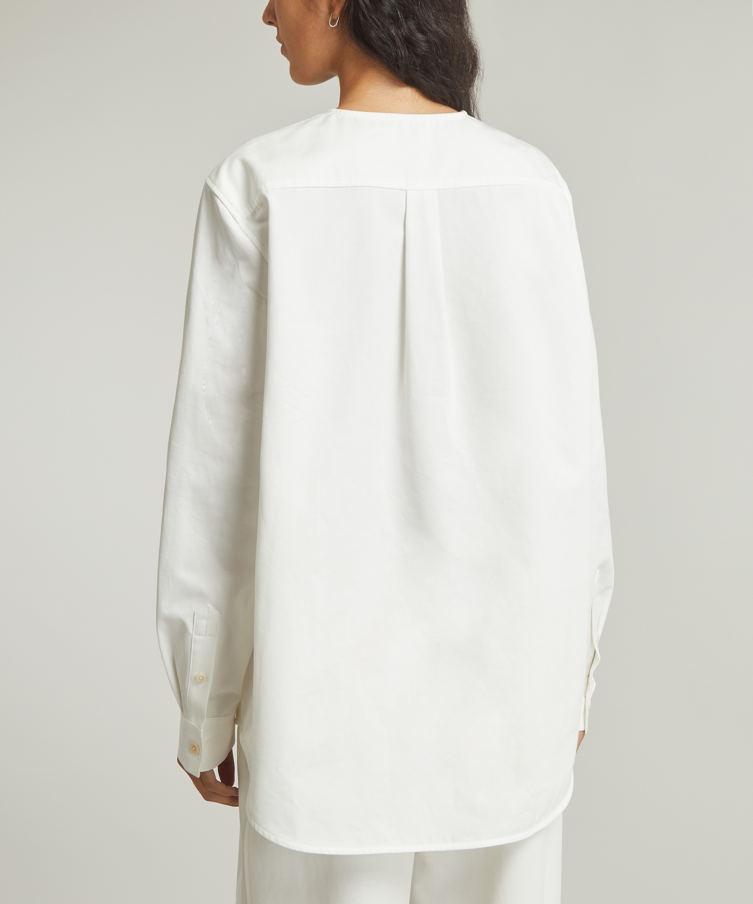 Toteme - Collarless Cotton Twill Shirt image number 3