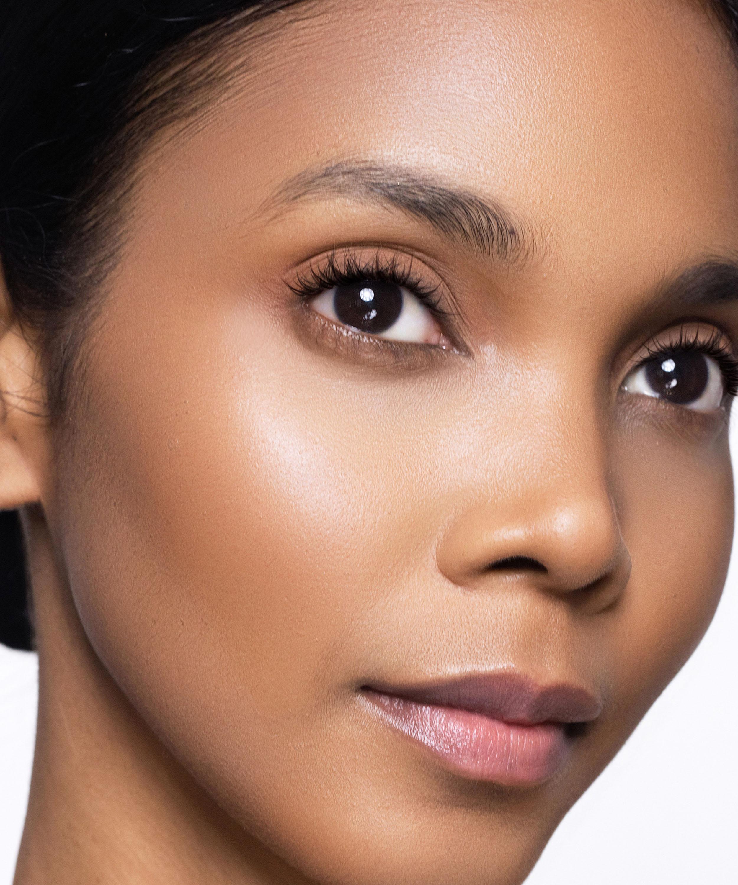 Trish McEvoy - Gorgeous Cream Bronzer 9.75g image number 4