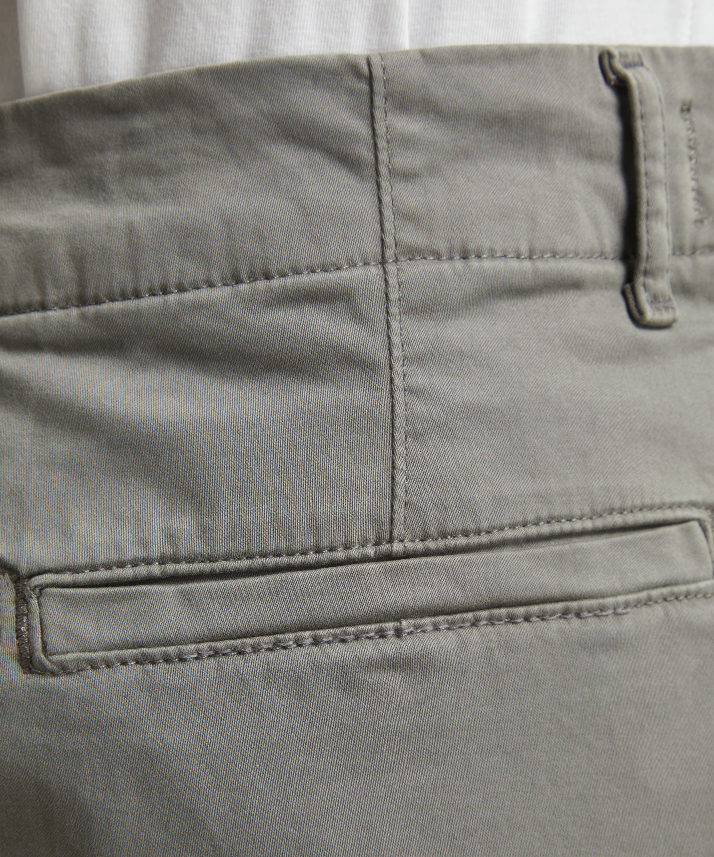 Paige - Phillips Chino Shorts image number 4
