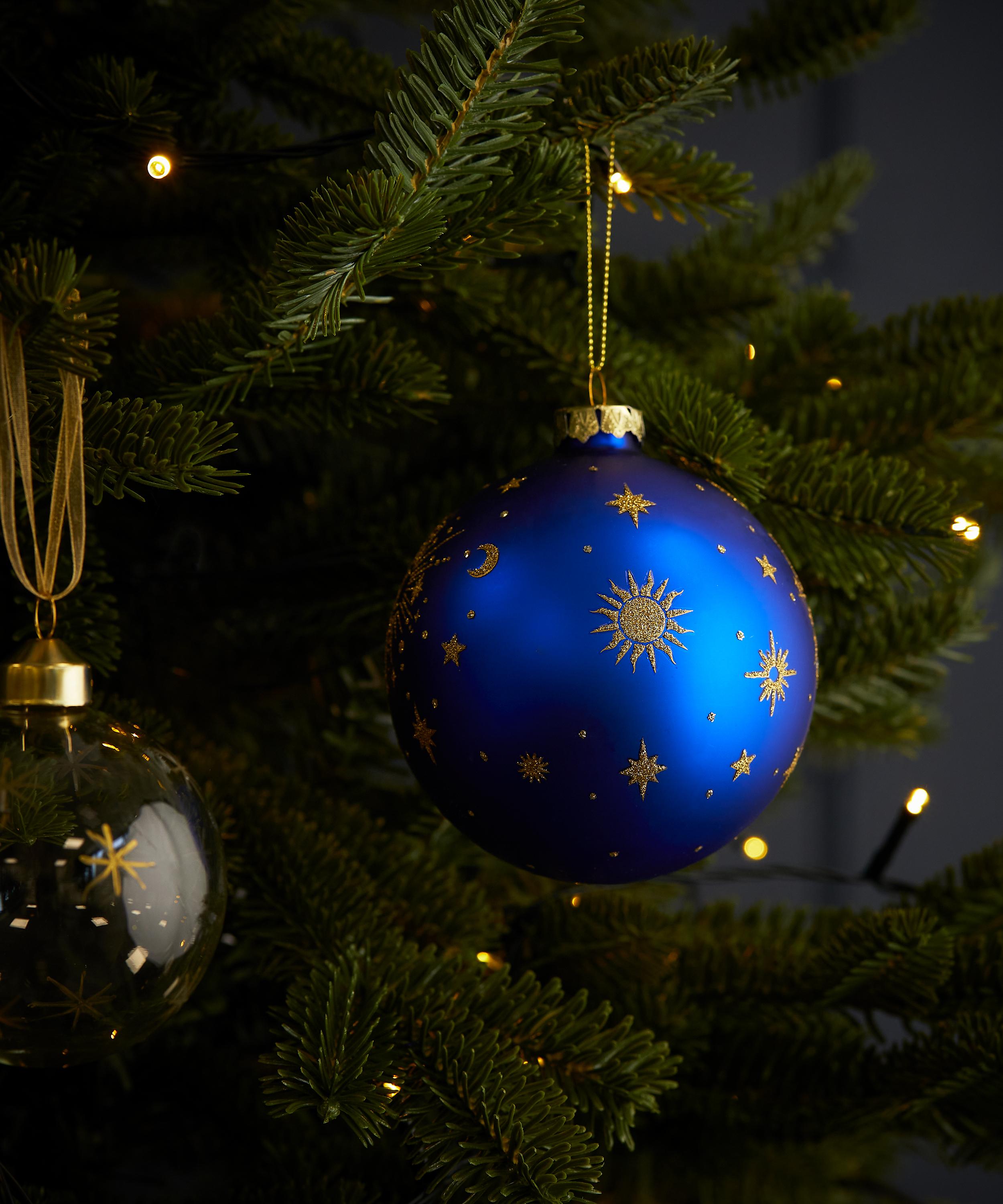 Christmas - Embossed Bauble image number 1