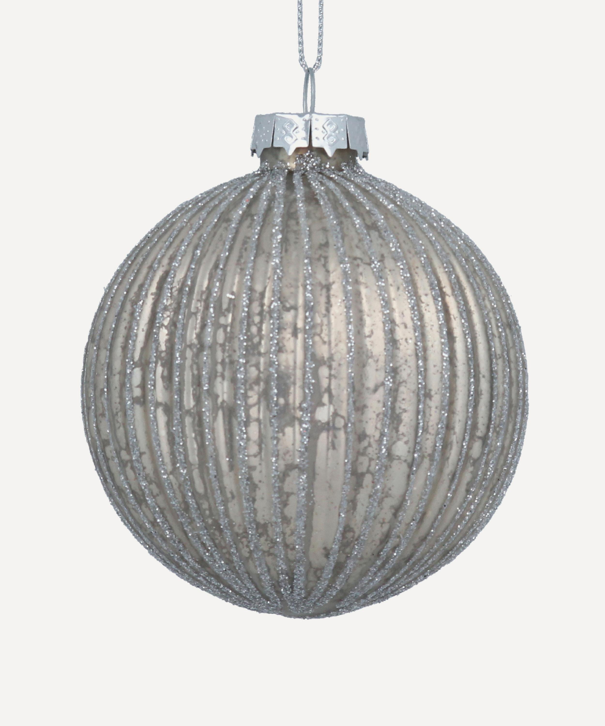 Christmas - Silver Ribbed Glass Bauble image number 0