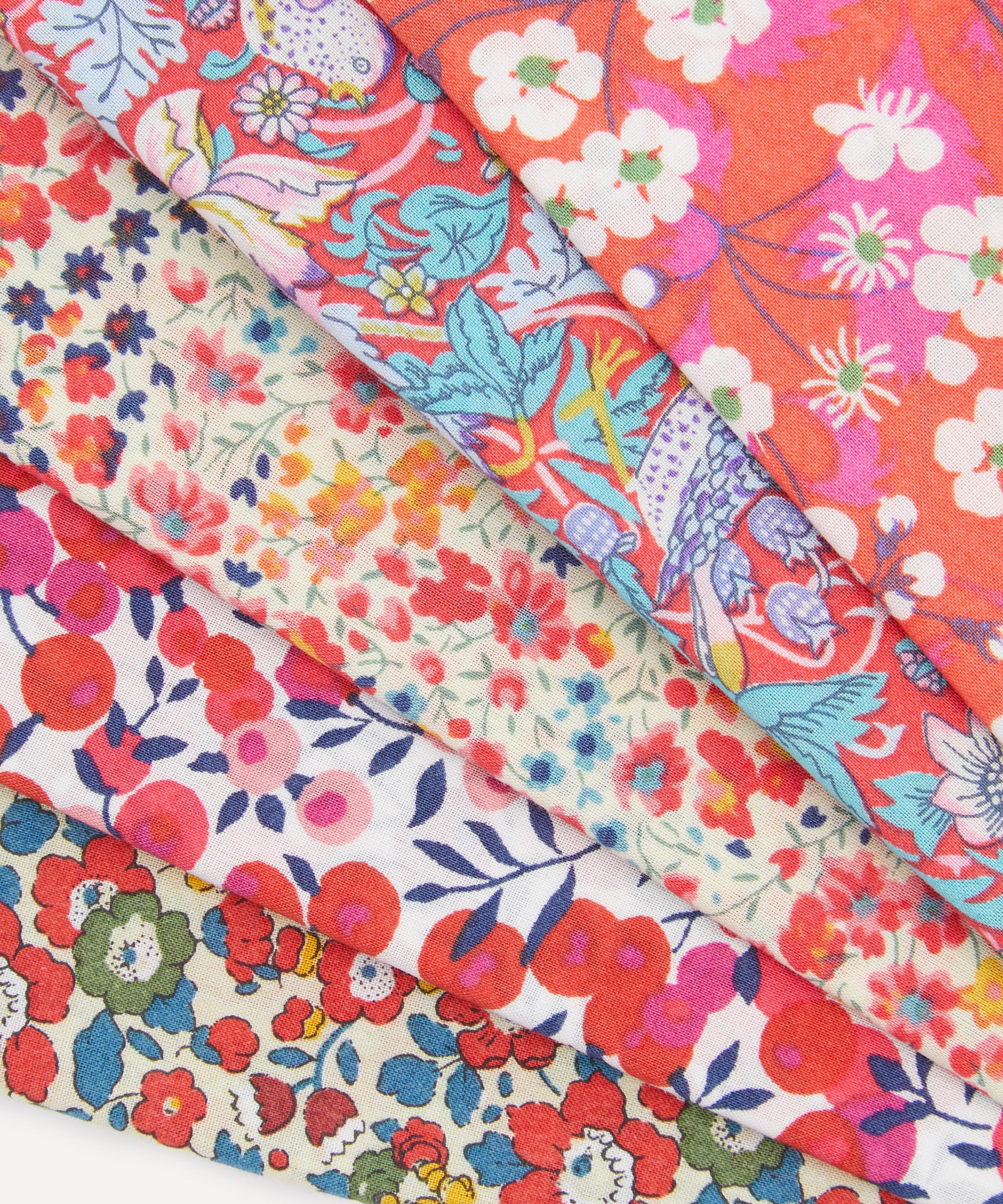 Liberty Fabrics - Tana Lawn&trade; Cotton Folded Fabric Bundle image number 2
