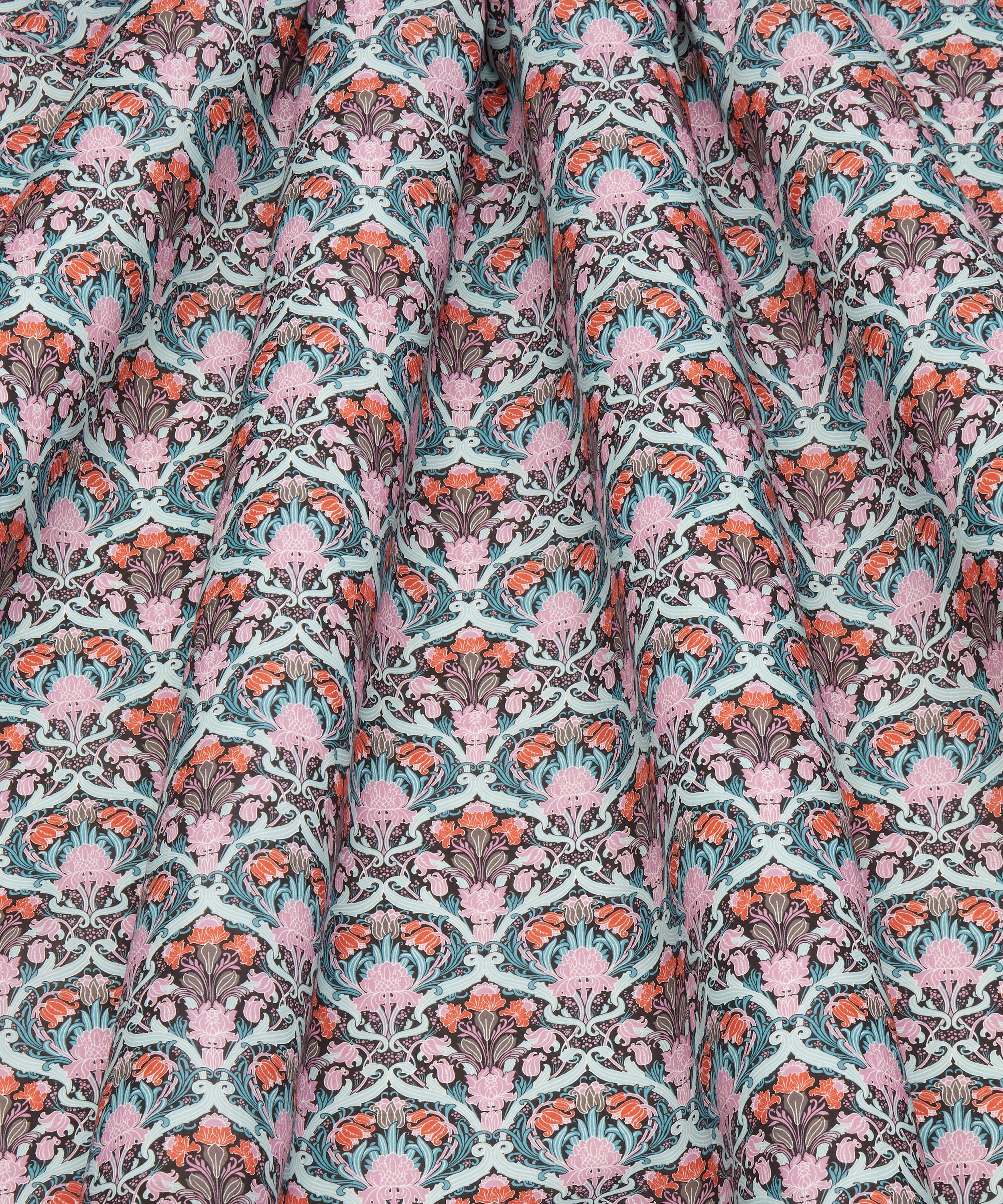 Liberty Fabrics - Tulip Flourish Organic Tana Lawn™ Cotton image number 2