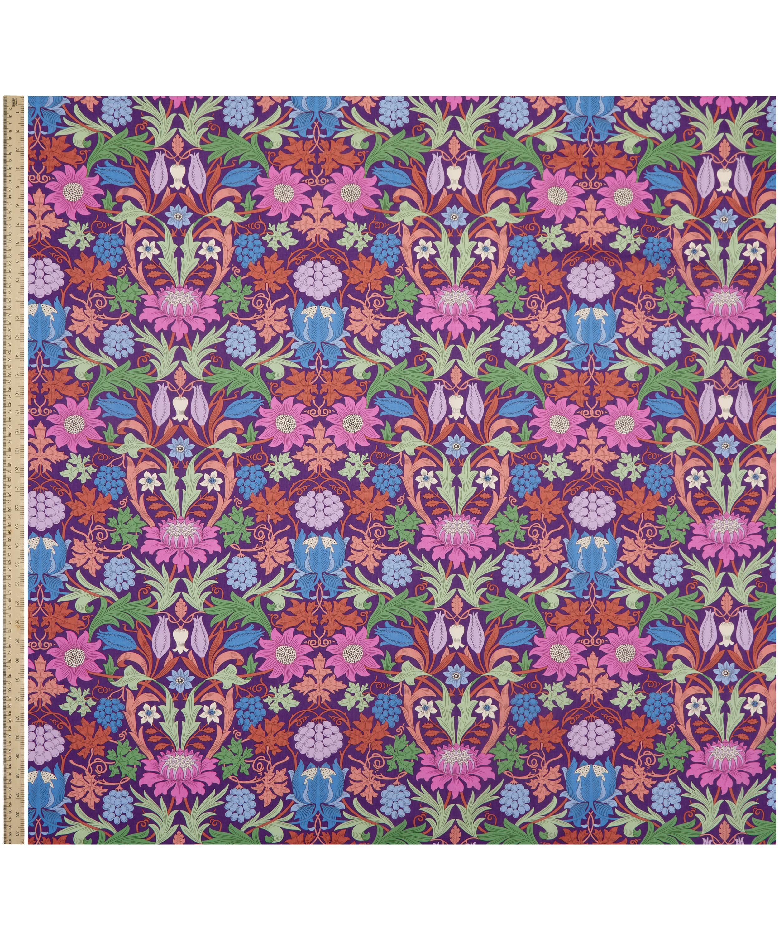 Liberty Fabrics - Standen Organic Tana Lawn™ Cotton image number 1