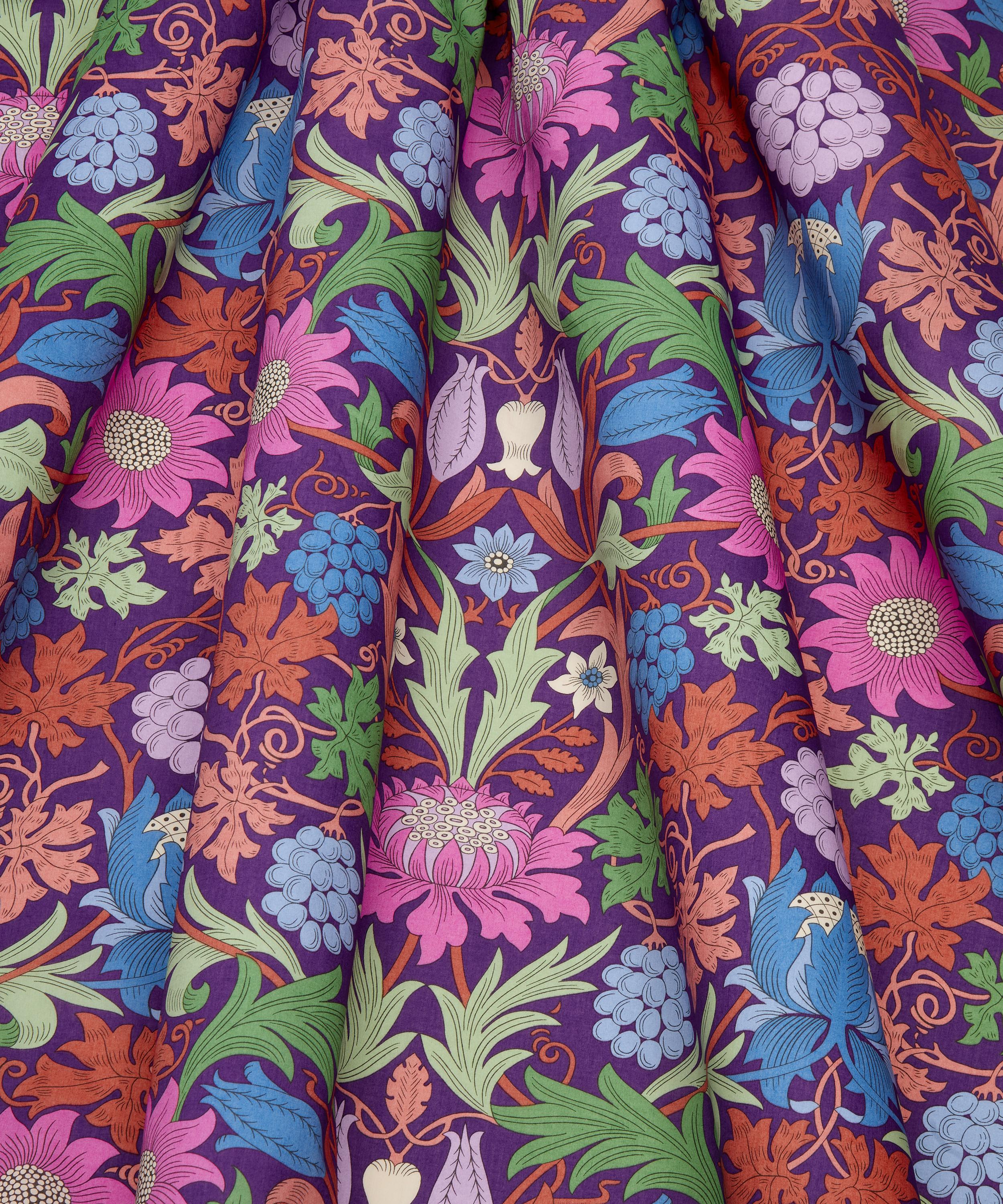 Liberty Fabrics - Standen Organic Tana Lawn™ Cotton image number 2