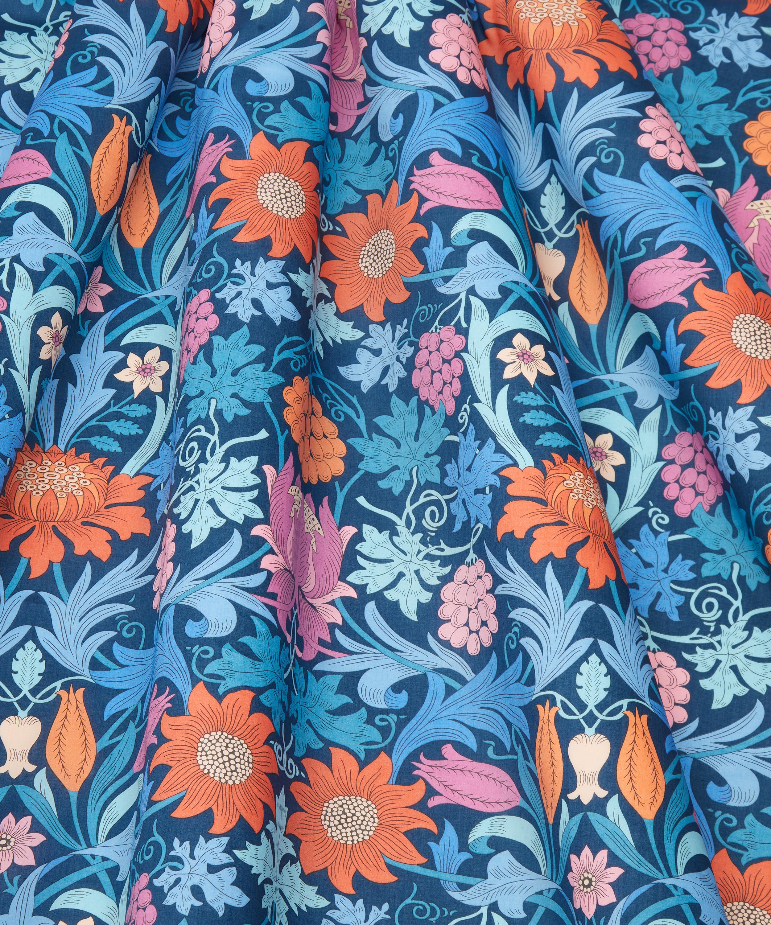 Liberty Fabrics - Standen Organic Tana Lawn™ Cotton image number 2