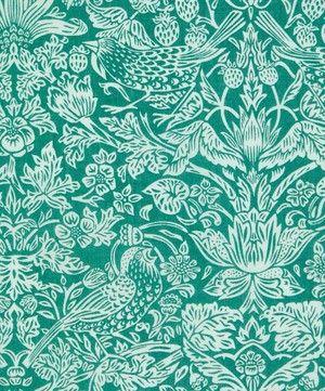 Liberty Fabrics - Strawberry Meadow Organic Tana Lawn™ Cotton image number 0